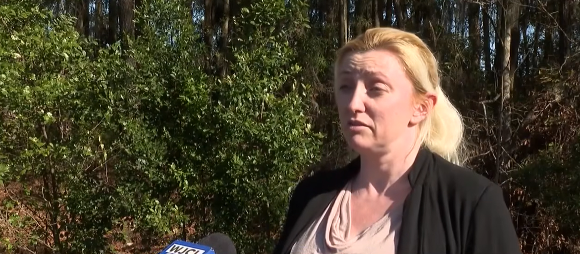 Katie Oakley calls Dr Linda Davis a hero, from a post dated  February 18, 2026. | Source: YouTube/WJCLNews