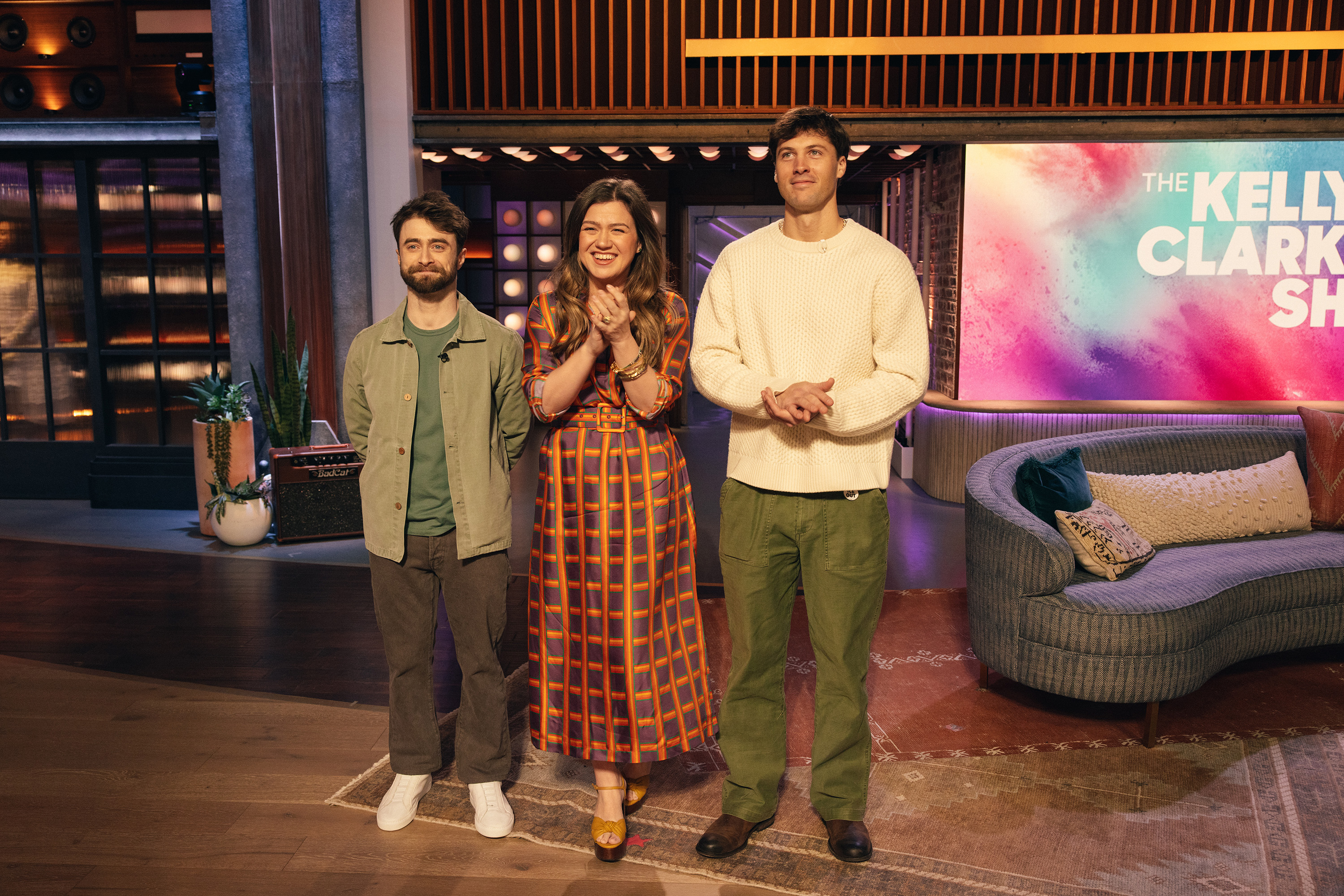 Daniel Radcliffe, Kelly Clarkson, and Rob Rausch pictured at "The Kelly Clarkson Show" | Source: Getty Images