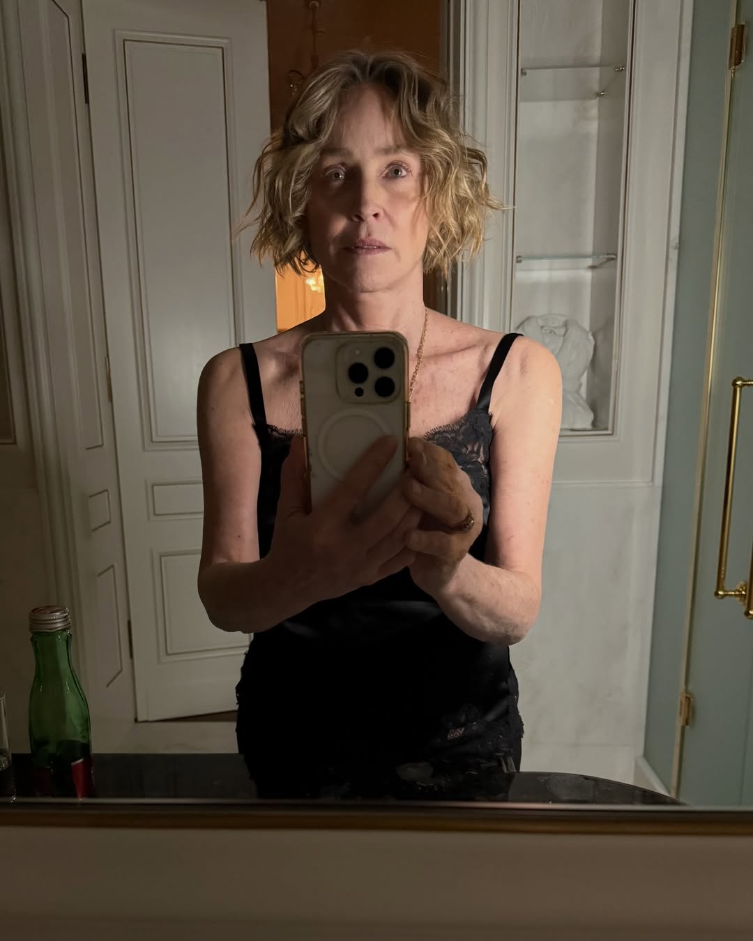 Sharon Stone posing for a makeup-free mirror selfie, posted on February 12, 2026. | Source: Instagram/sharonstone