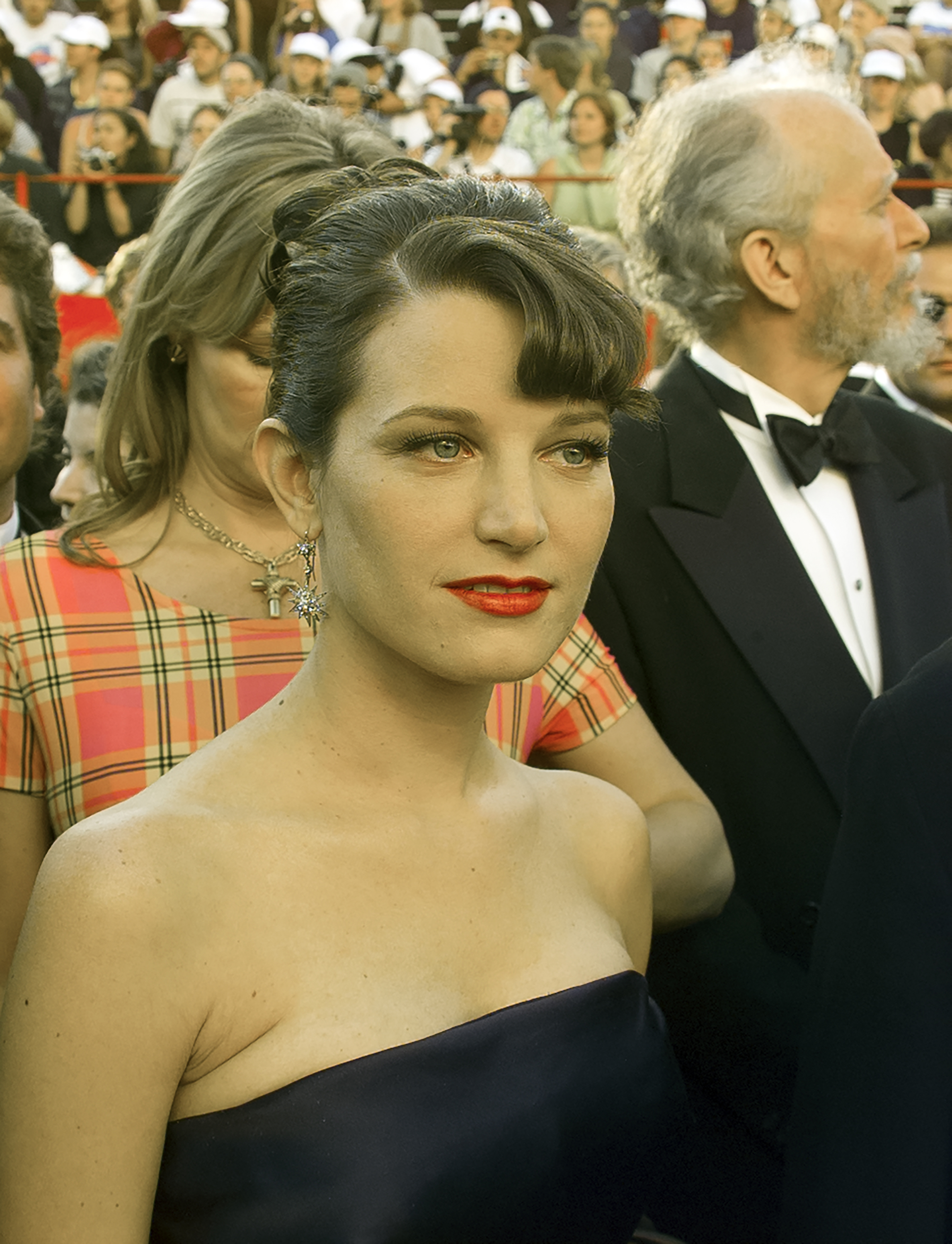 Fonda attended the Academy Awards in Los Angeles in March 1998. Years earlier, she had spoken openly about the pressure she felt over Hollywood beauty standards.