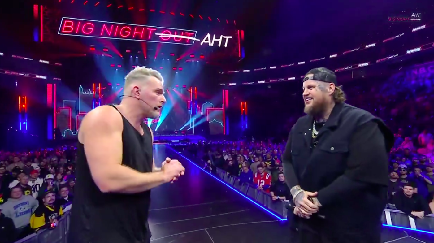 Pat McAfee asking Jelly Roll about his weight loss. | Source: X/@PatMcAfeeShow