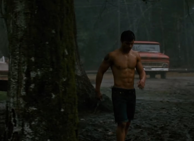 Taylor Lautner showed his muscular physique as Jacob Black while walking through the rain in footage from a video dated April 16, 2024. | Source: YouTube/Clip Queens