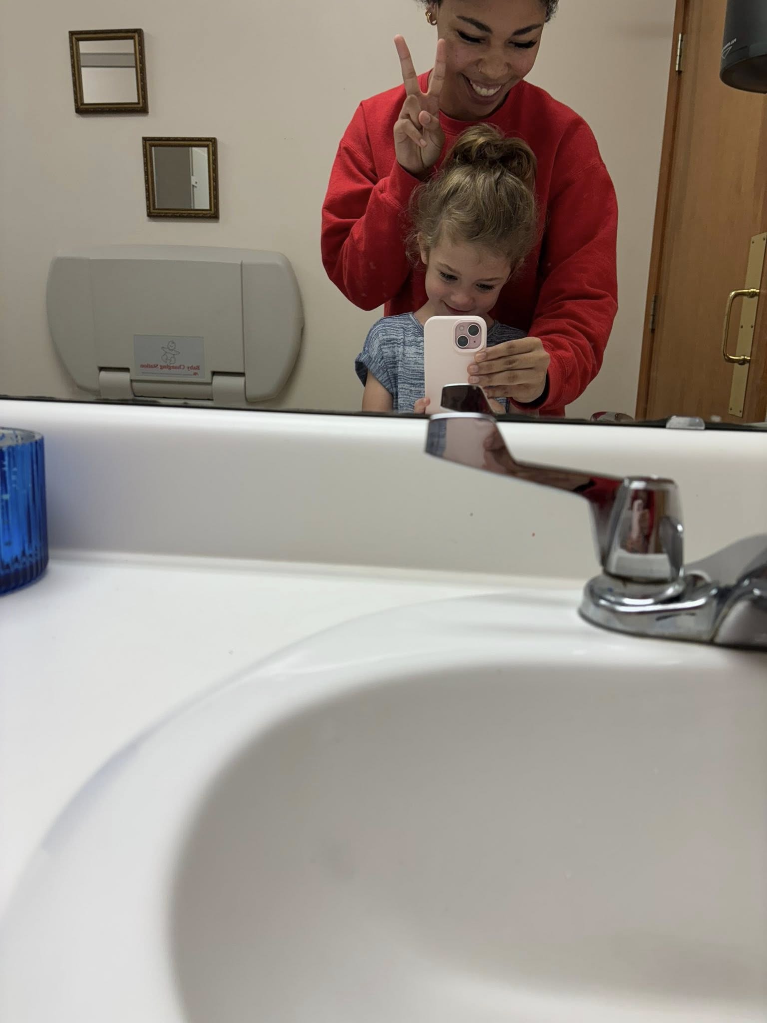 Kayla Huff and her cousin, Zoey on a post from October 15, 2025 | Source: Facebook/Kayla Huff