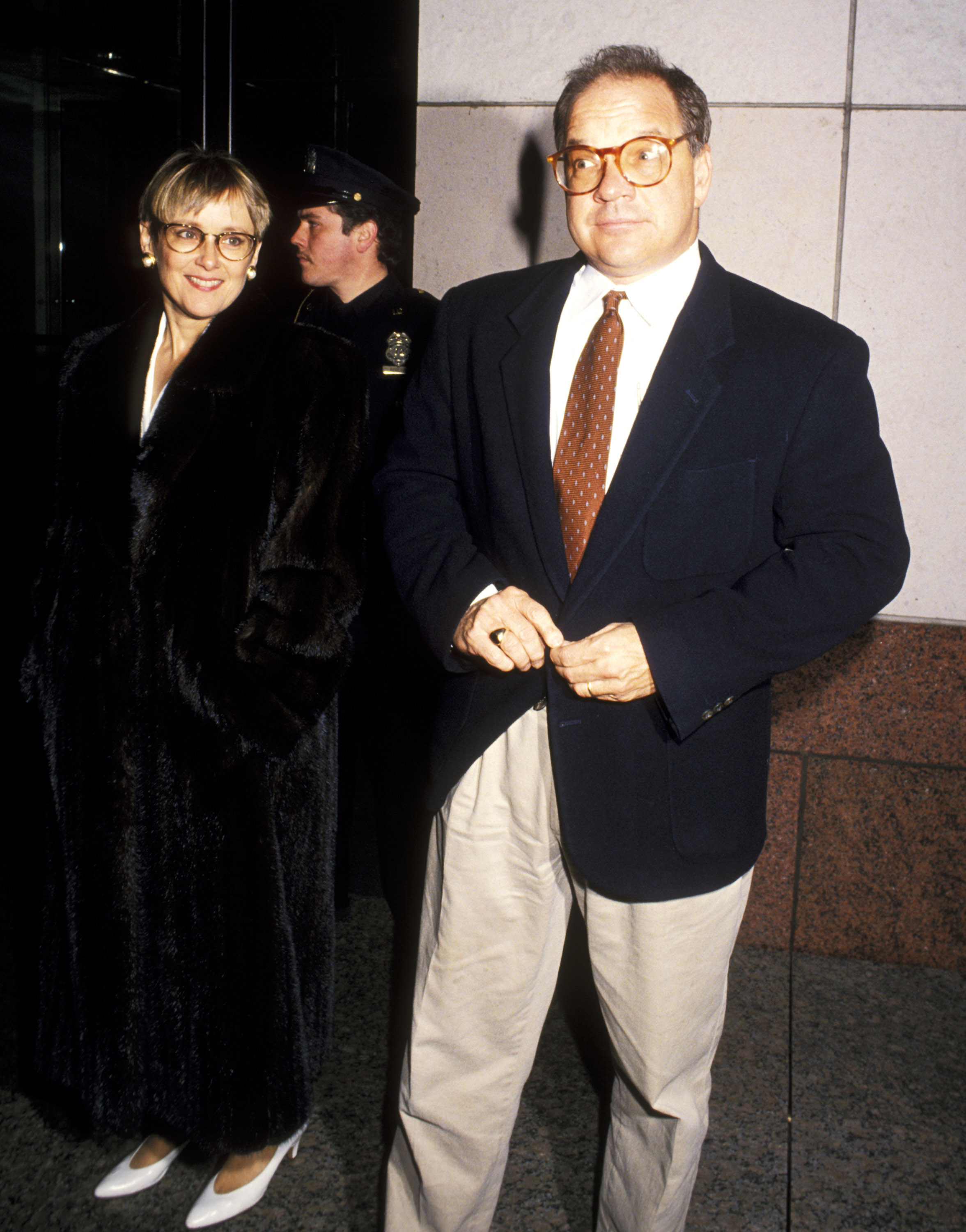 Mary Beth Hurt and Paul Schrader attend an amfAR benefit screening of "Suddenly Last Summer" in 1992. Hurt, in a dark fur coat and white heels, smiled softly beside Schrader at the New York event.