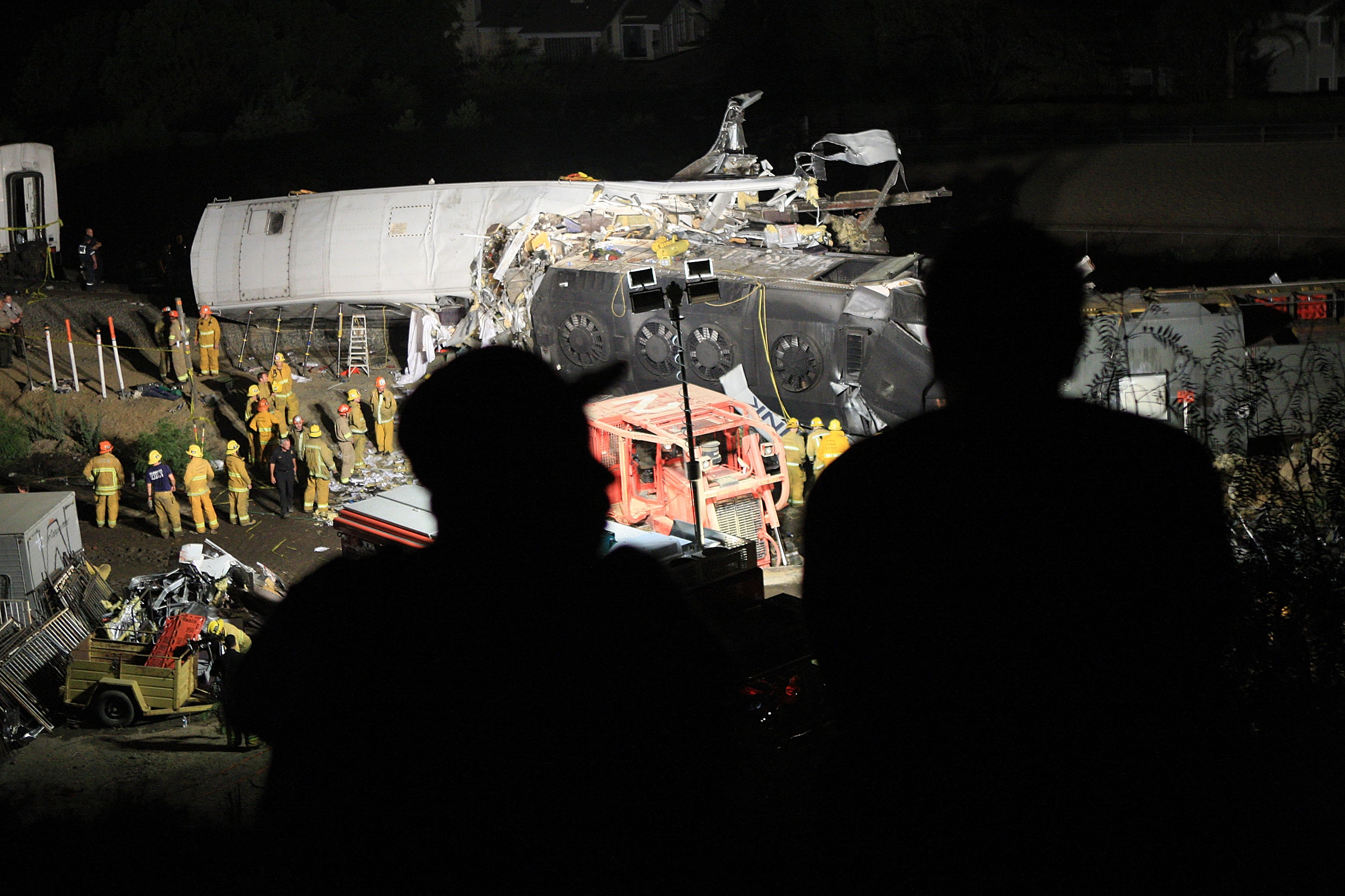 Angel City Air said it was “devastated by the loss of two of our own and one bystander on the ground.” The company said it was cooperating fully with the NTSB and FAA and would not speculate about the cause. | Source: Getty Images