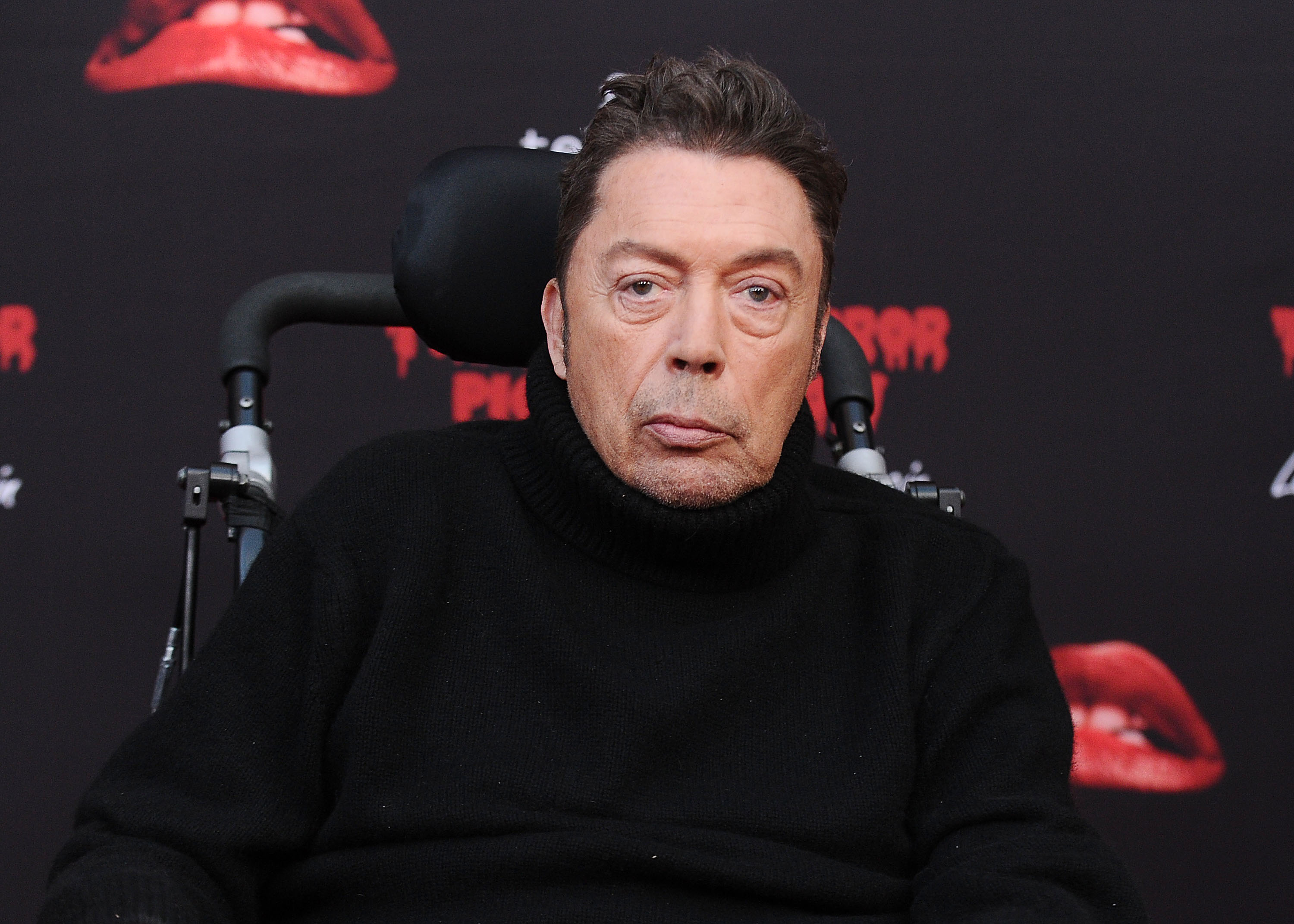 Curry never regained the ability to walk after the stroke and remained a wheelchair user for the rest of his life. He later admitted the limitation meant singing and dancing onstage were no longer realistic possibilities. | Source: Getty Images