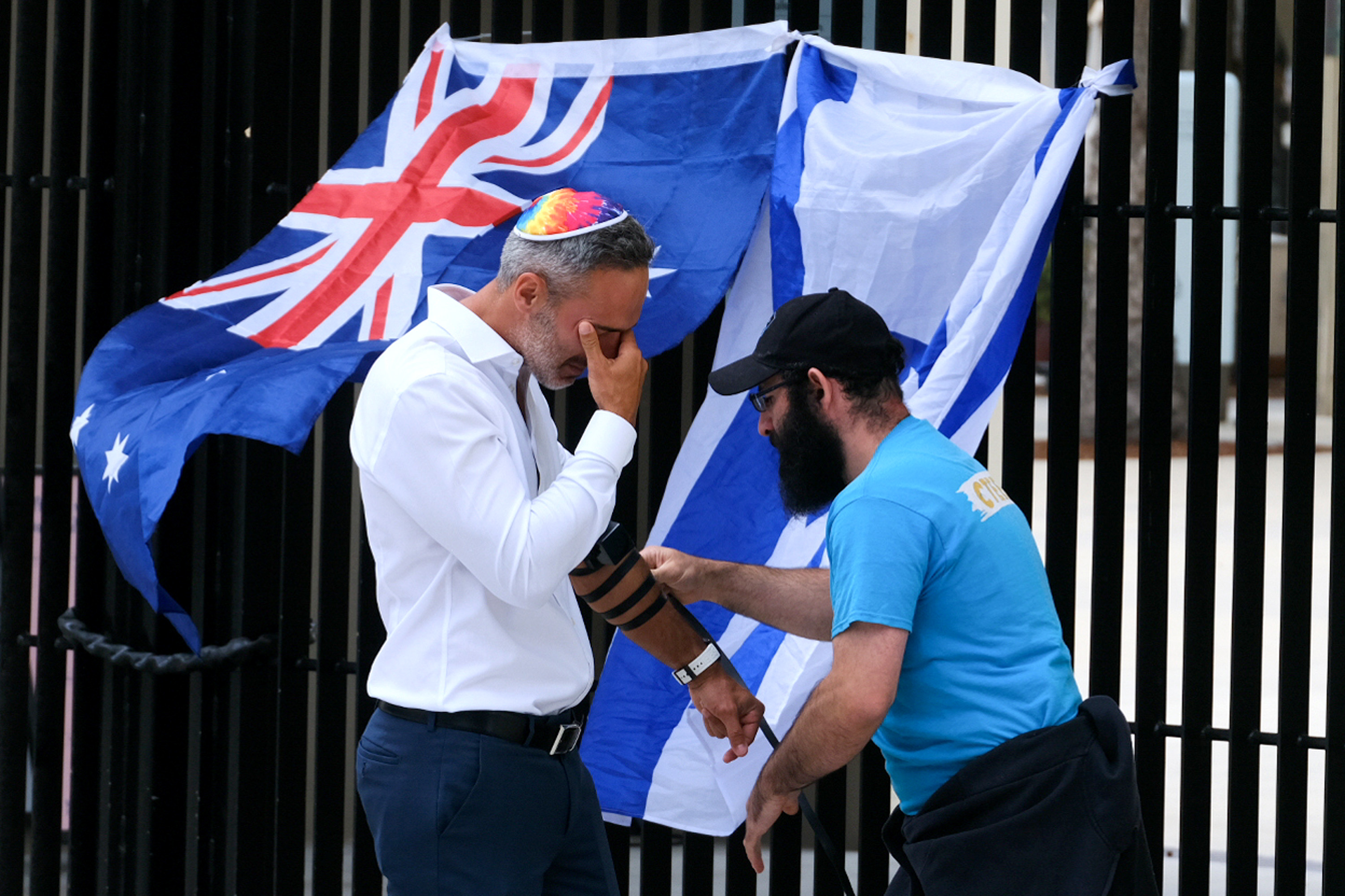 Alex Ryvchin, co-CEO of the Executive Council of Australian Jewry, mourns at the Bondi Beach, in Sydney on December 15, 2025. | Source: Getty Images