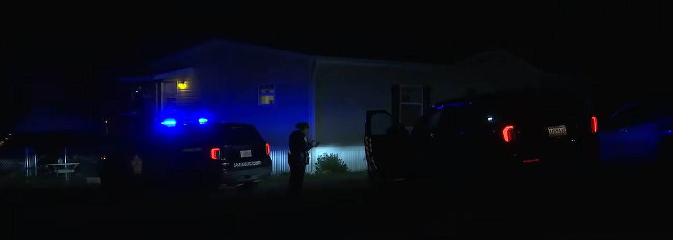Deputies respond to a Spartanburg County home on Sept. 26 after a welfare check involving Taylor Gosnell’s two children, ages 6 and 3, who were found unattended with apparent knife injuries. | Source: YouTube/FOX Carolina News
