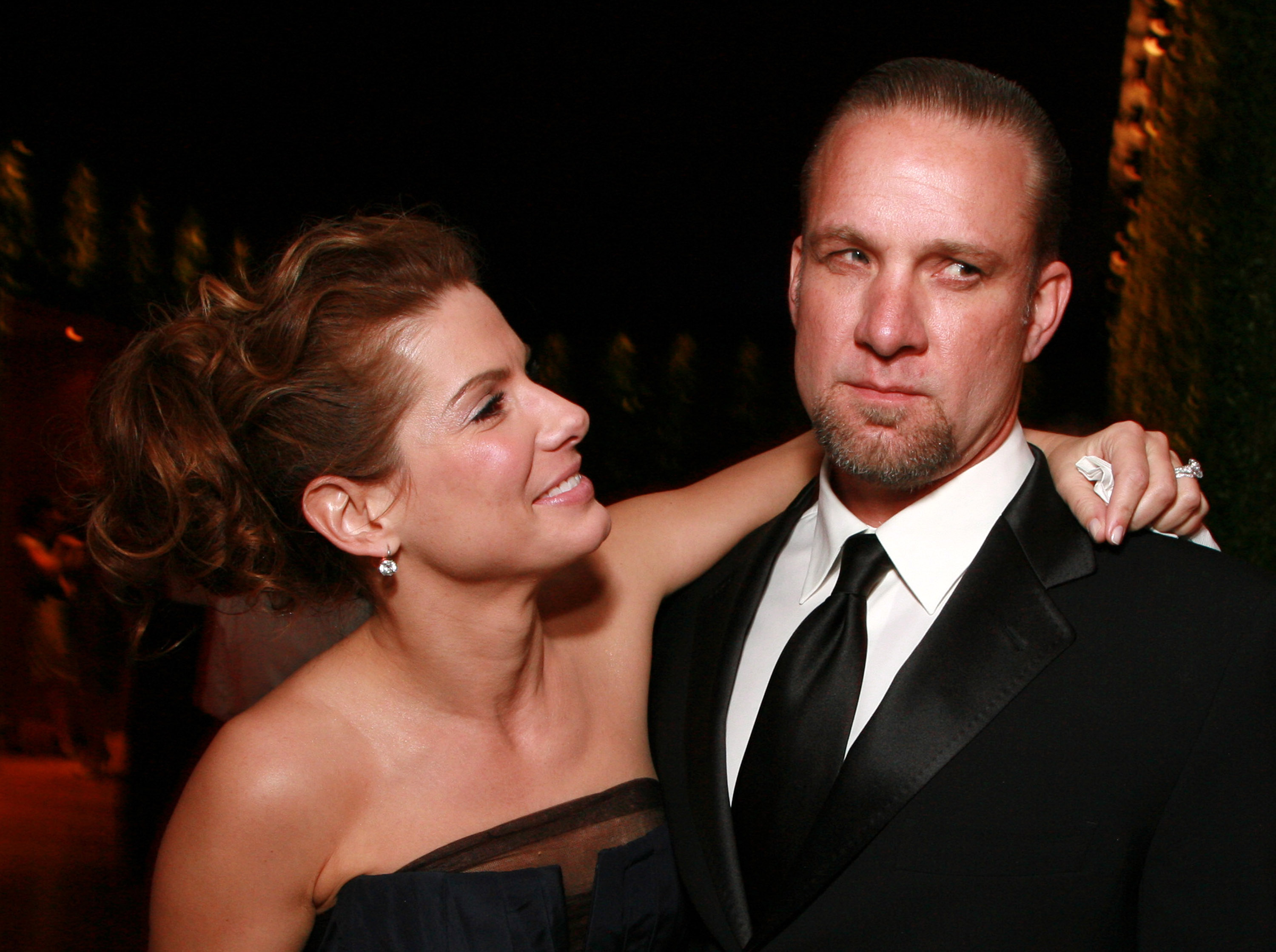 Sandra Bullock and Jesse James at the 2006 Vanity Fair Oscar Party. | Source: Getty Images