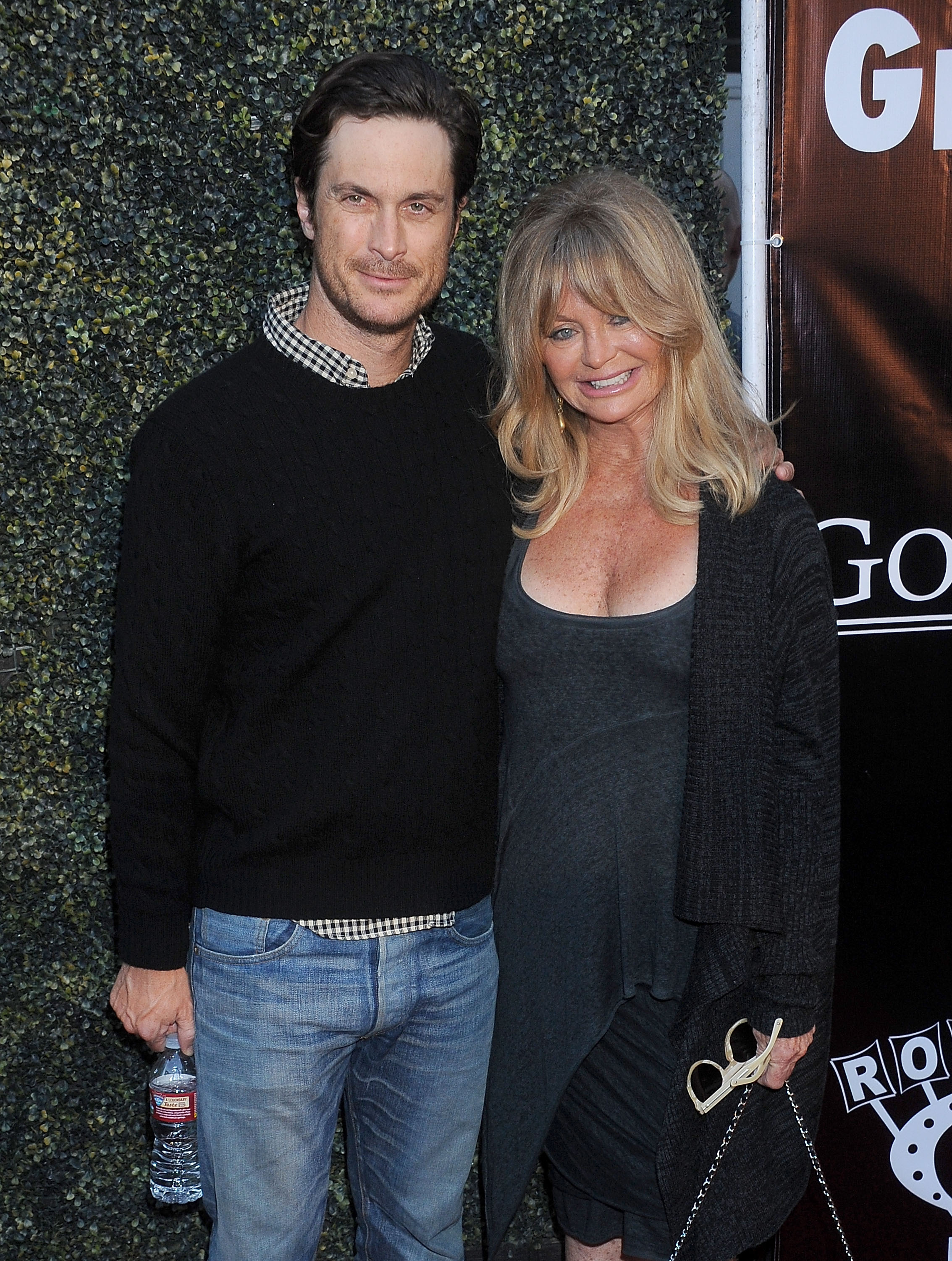Oliver Hudson and Goldie Hawn at the Los Angeles premiere of "Where Hope Grows" on May 4, 2015, in Hollywood, California. | Source: Getty Images