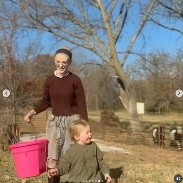 Another moment showed Osbourne walking hand in hand with her son across the farm, carrying the same bright pink container as animals wandered in a nearby enclosure. The sunny outdoor scene offered a glimpse of the quieter setting where she has been raising her son away from the bustle of Los Angeles. | Source: Instagram/kellyosbourne