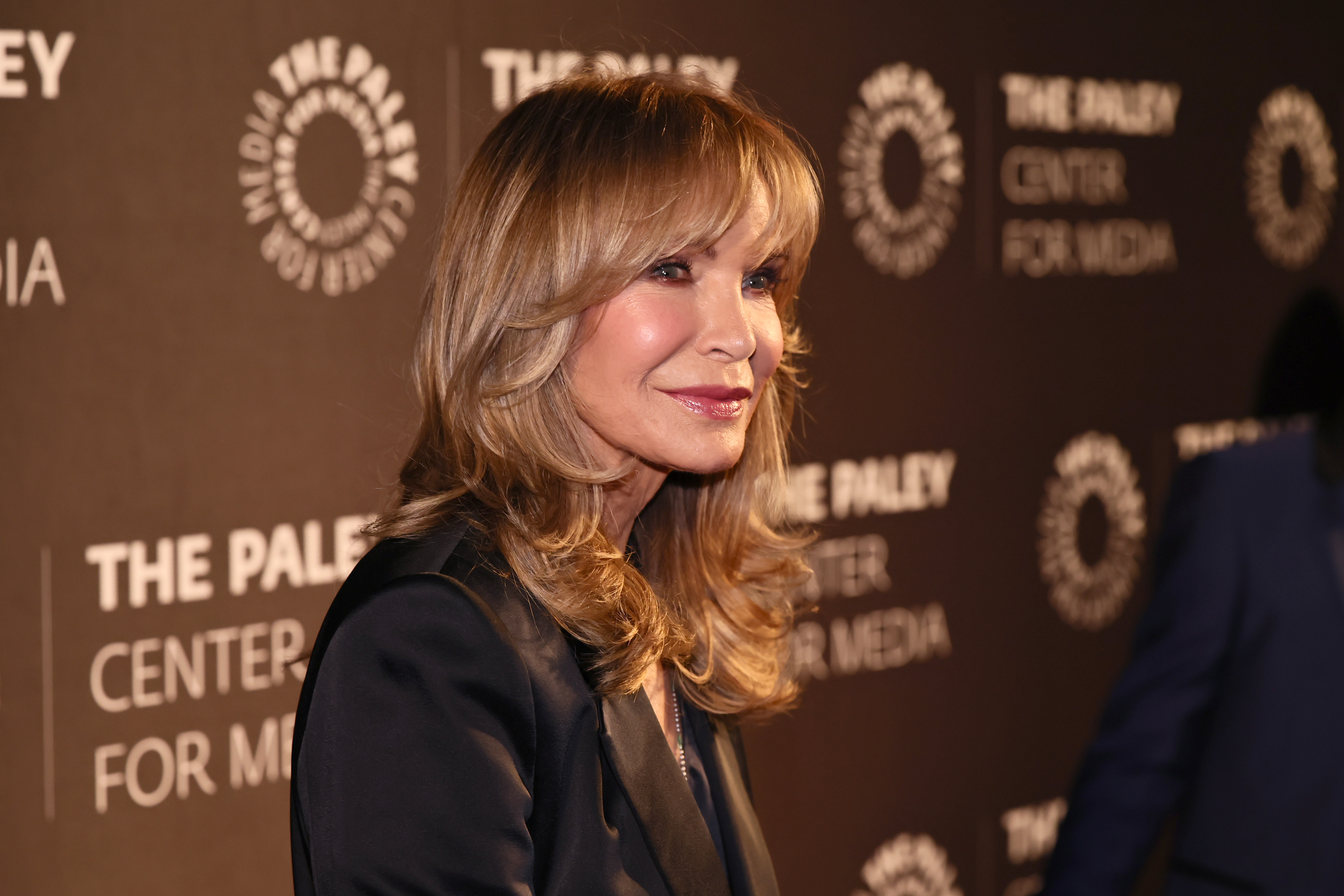 Smith has never framed the Angels as women who were there simply to look glamorous. For her, the real strength of the show was that its female leads were written as capable, independent women who could take control of the action — something she believes helped open the door for stronger female roles on television. | Source: Getty Images
