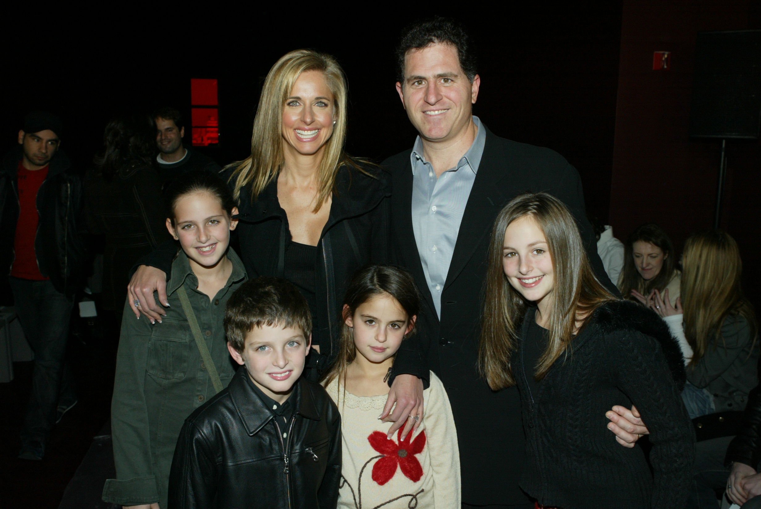 All four Dell children joined their parents at Susan’s Phi fashion show in 2004, celebrating their mother’s venture into fashion rather than their father’s technology empire. | Source: Getty Images