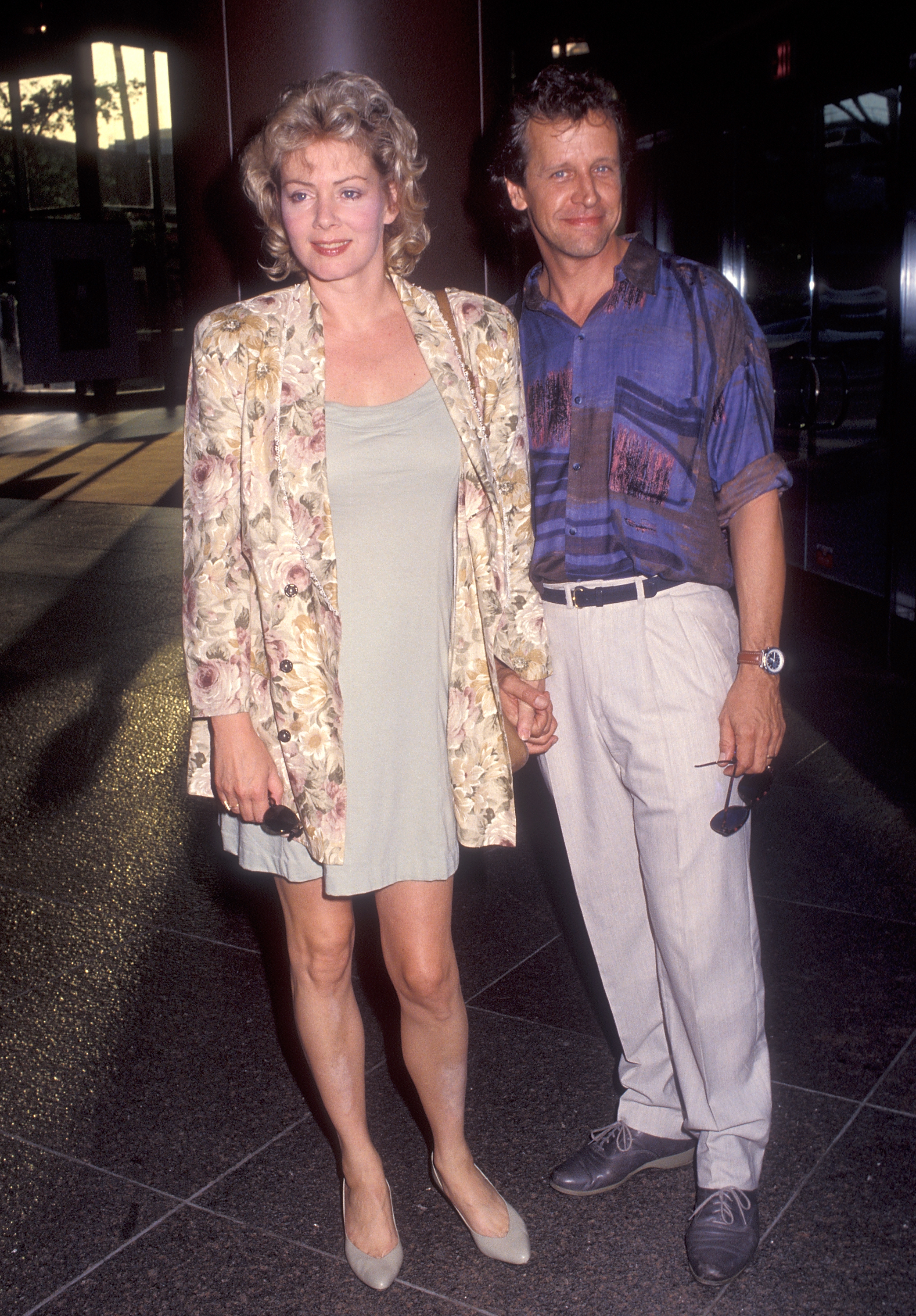 Actress Jean Smart and her husband, actor Richard Gilliland, attend the Mistress West Hollywood premiere on August 17, 1992, at the DGA Theatre in West Hollywood, California. Years later, Jean would reflect on how Richard supported her career, saying he “really sacrificed his career for me to be able to take advantage of my opportunities.” | Source: Getty Images