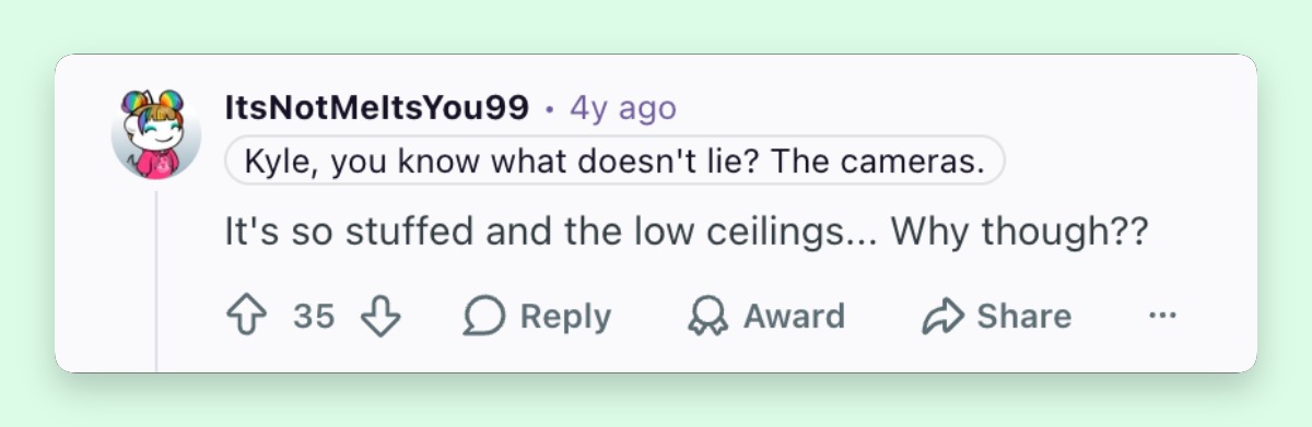 Lisa Rinna's fans weren't entirely sold on the home's traditional layout. | Source: Reddit/BravoRealHousewives