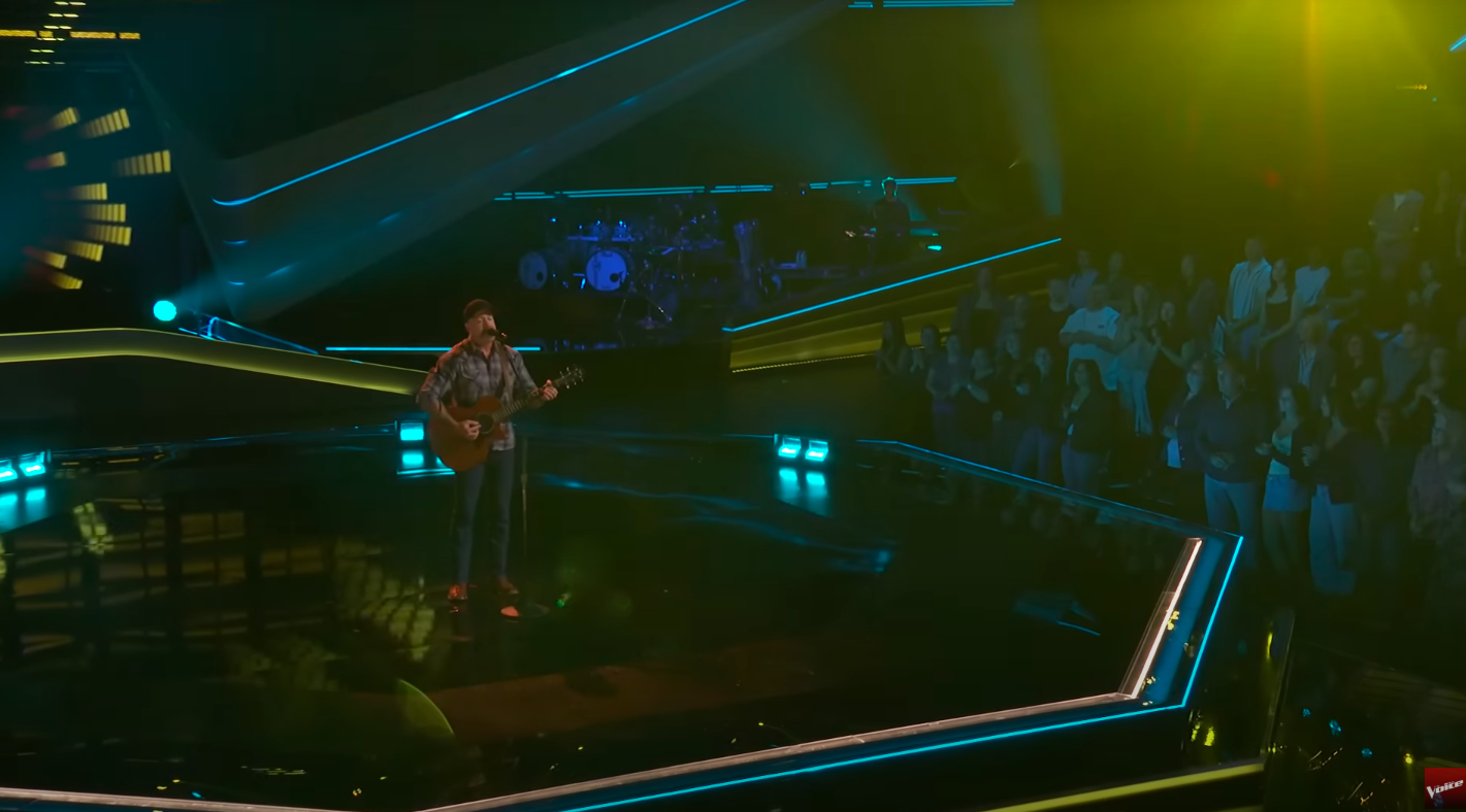 Jacob Ryan Gustafson singing Morgan Wallen's "Spin You Around" during Blind Auditions on "The Voice," posted on September 24, 2025. | Source: YouTube/The Voice