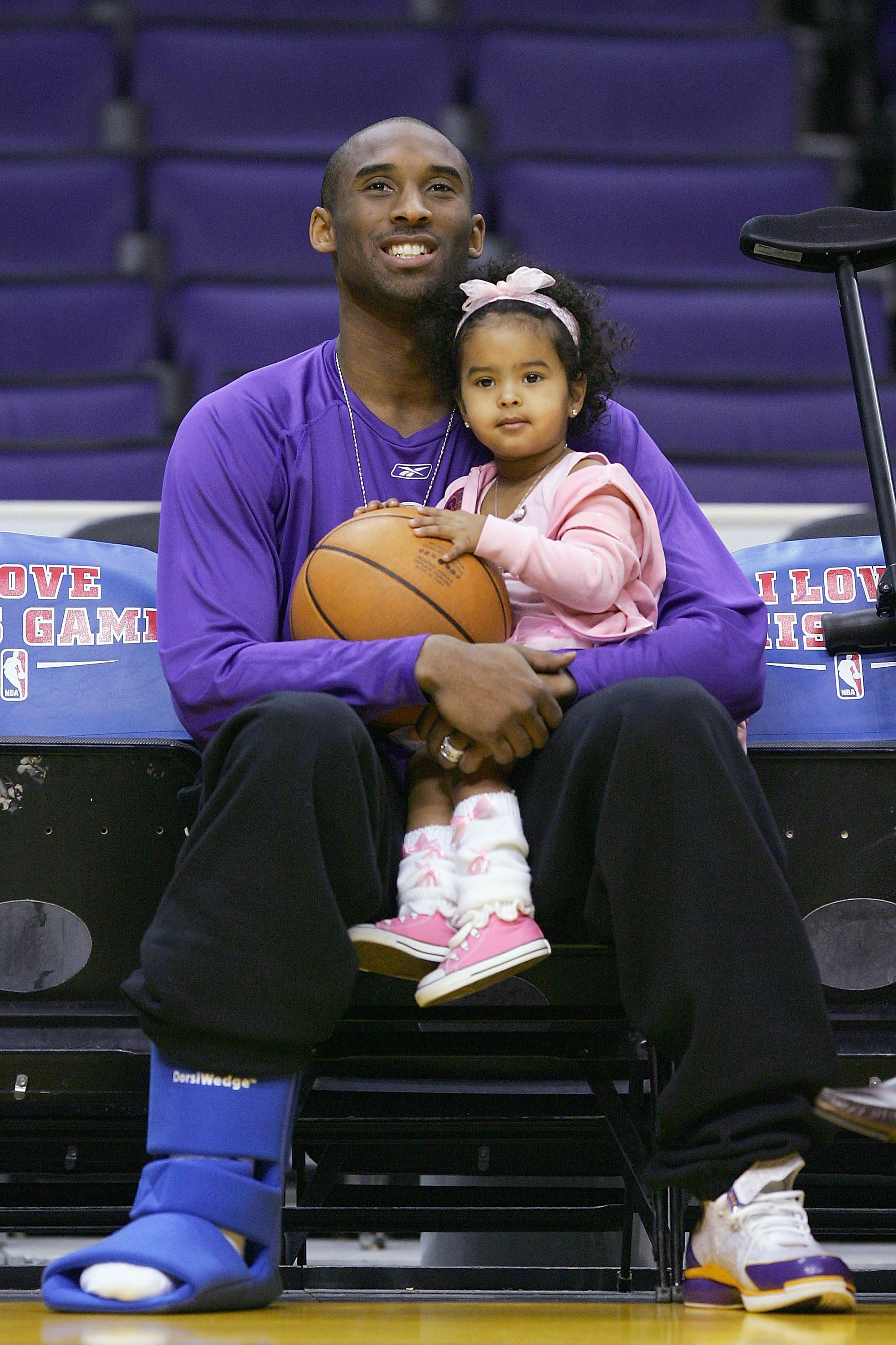 Natalia once joked that she preferred volleyball to basketball because she loved jumping but disliked all the running involved in her father's sport. | Source: Getty Images
