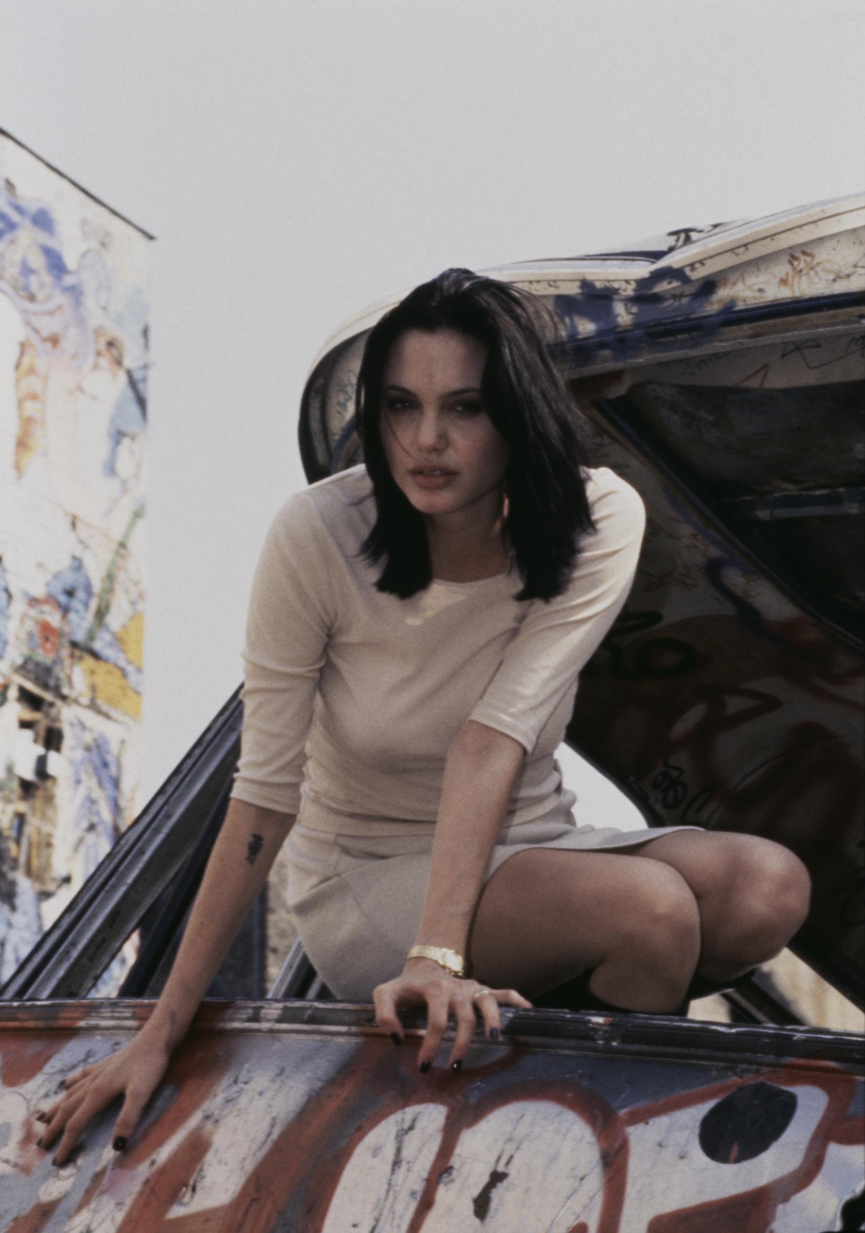 During her early years in Hollywood, Jolie developed a reputation for embracing unconventional roles and challenging expectations. As her career progressed, public fascination with her appearance only intensified.
