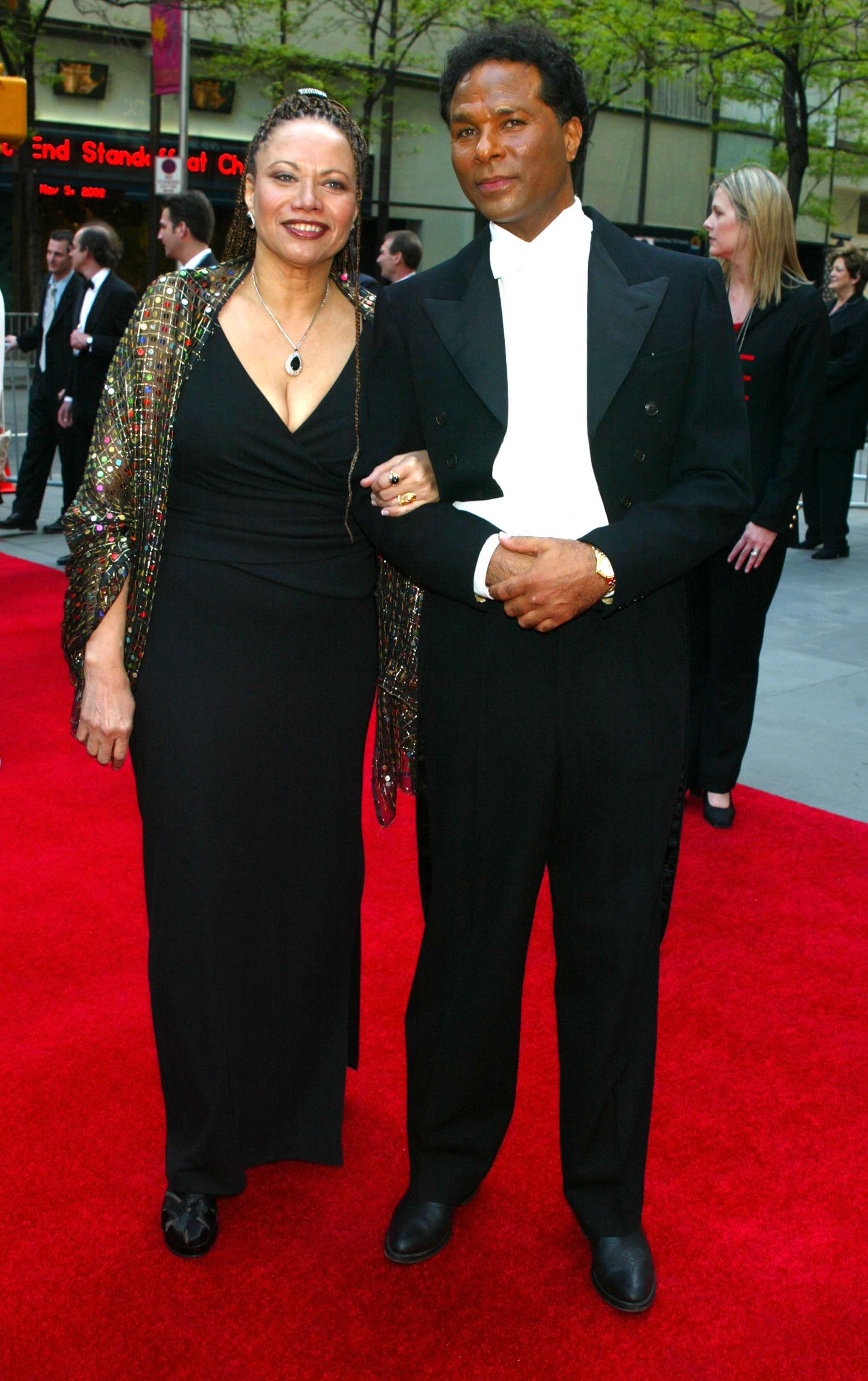 Philip Michael Thomas seen with a companion during NBC's 75th Anniversary on May 6, 2002 | Source: Getty Images