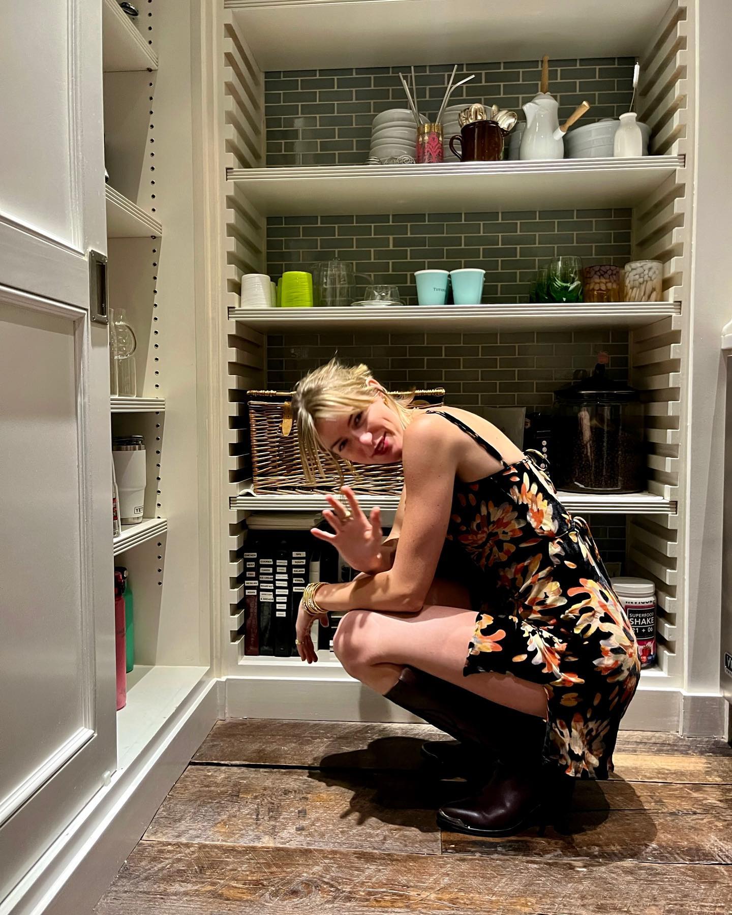 Maggie's social media posts offer a less formal look at the family's private spaces. They provide a welcome contrast to the enormous property figures and impressive architectural features. | Source: Instagram/maggiemaymcgraw
