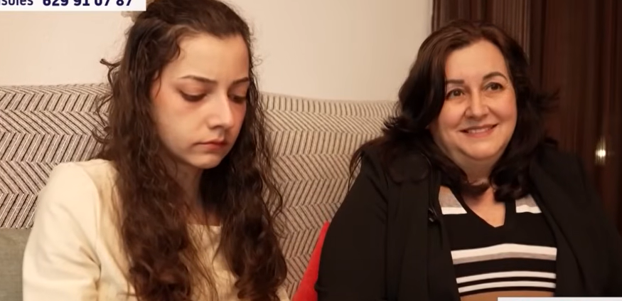 Noelia and Yolanda Ramos seen in a video dated March 26, 2026 | Source: YouTube/@Antena3