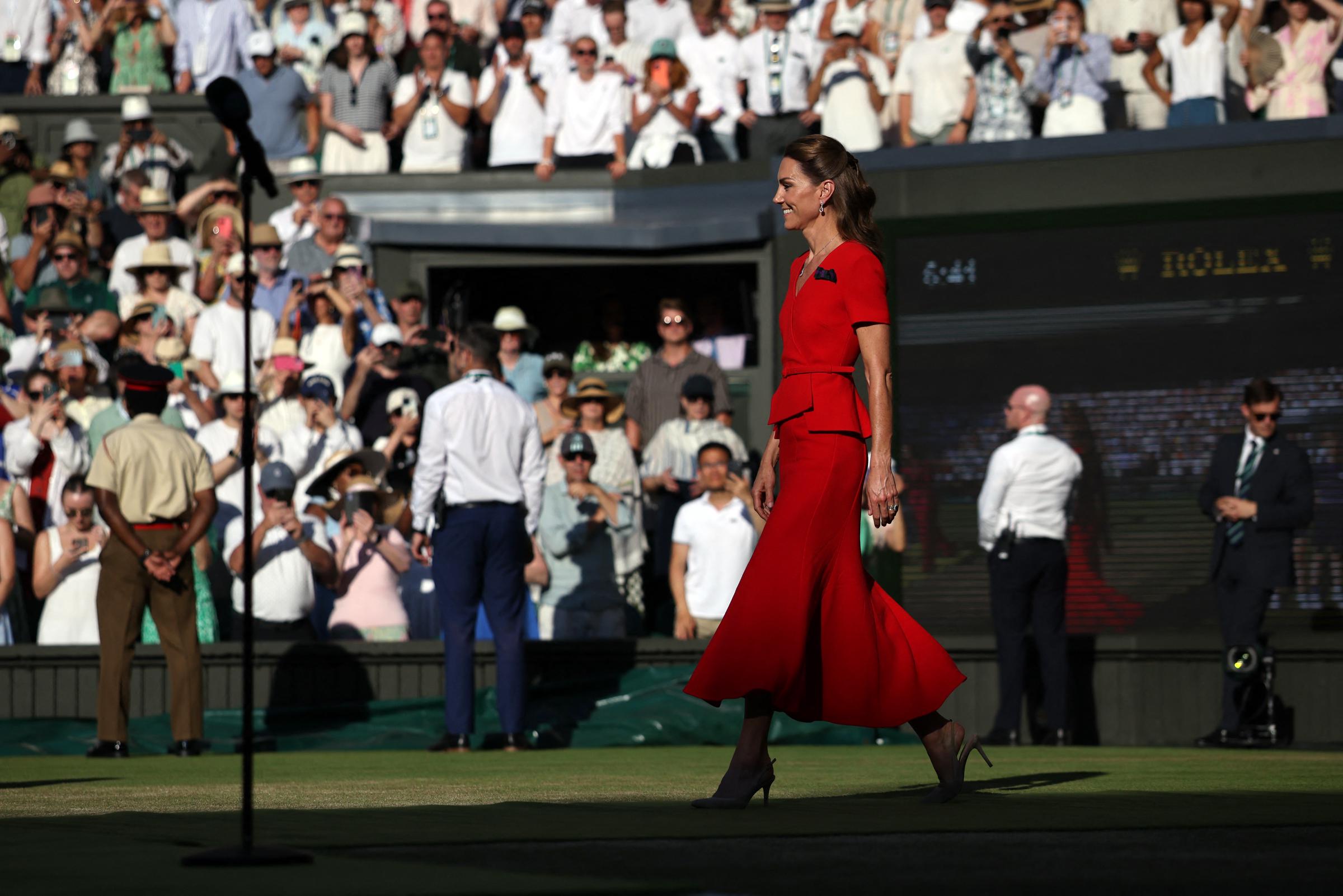 Walking onto Centre Court, Catherine prepared to present the trophy after the women's singles final. The ceremony is one of the most anticipated traditions of Wimbledon weekend. | Source: Getty Images