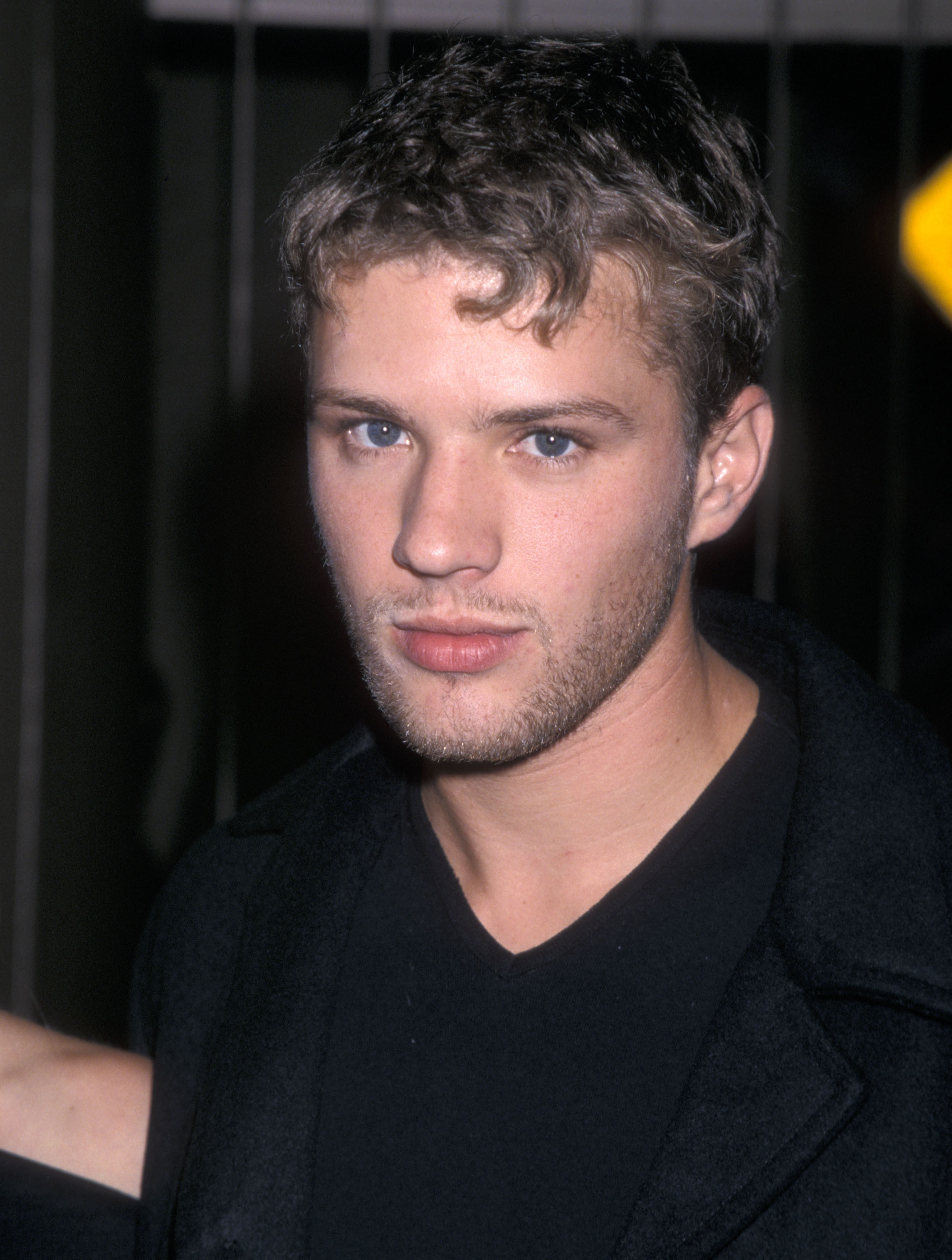 The celebrity attends the Hollywood premiere of "The Way of the Gun," 2000 | Source: Getty Images