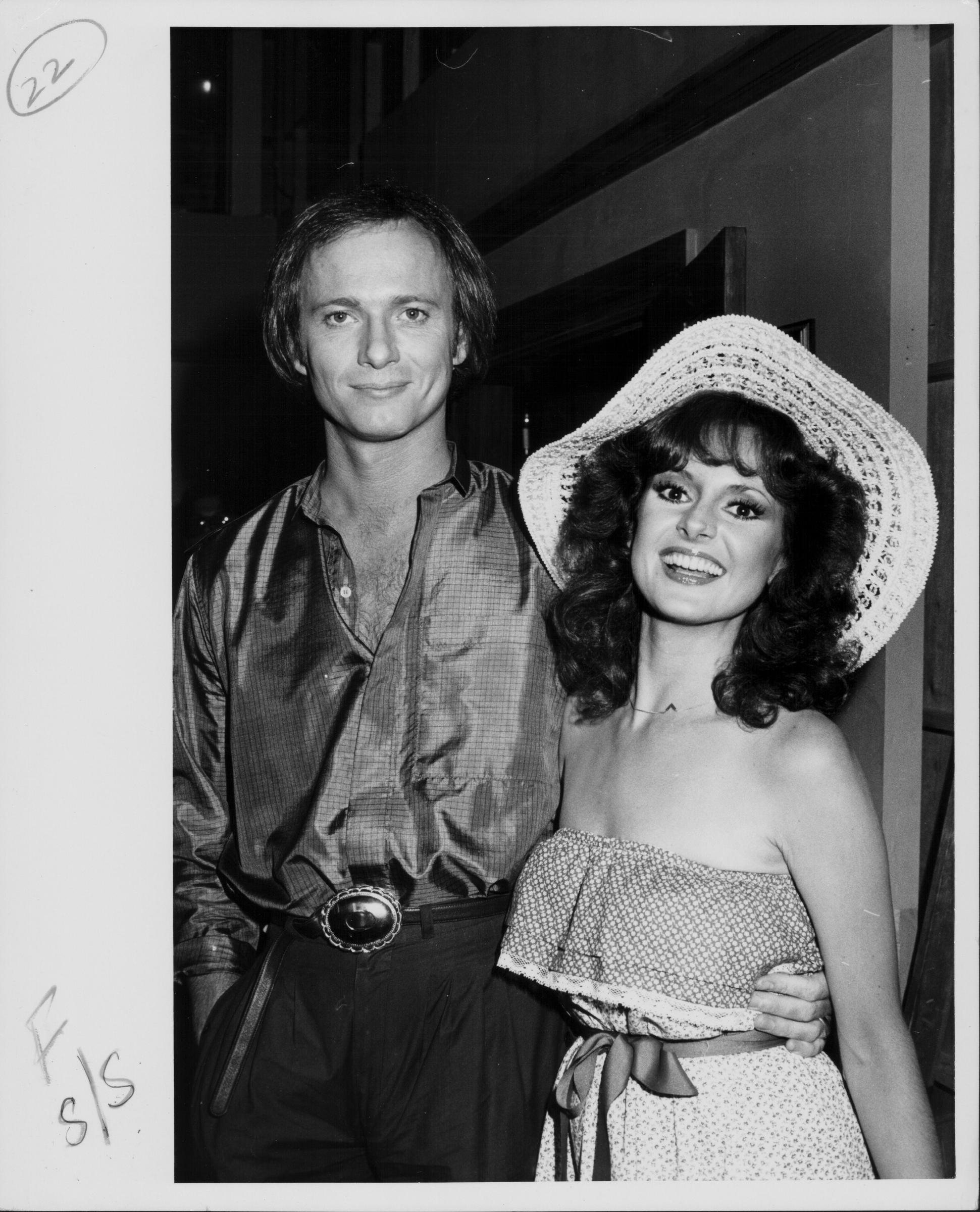 Actors Anthony Geary and Jackie Zeman, posing together on the set of the television show 'General Hospital' at ABC Studios on June 22, 1979 | Source: Getty Images