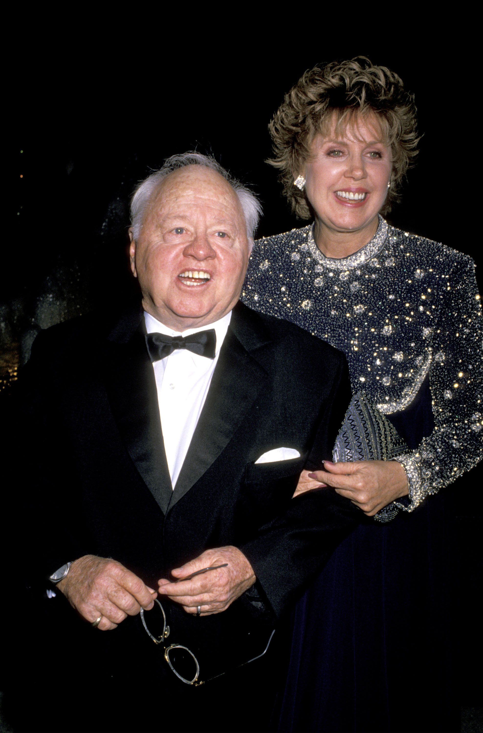 Mickey Rooney and Jan Chamberlin during a tribute to Elizabeth Taylor at the Bob Hope Cultural Center in Palm Springs, California, on February 23, 1989. | Source: Getty Images