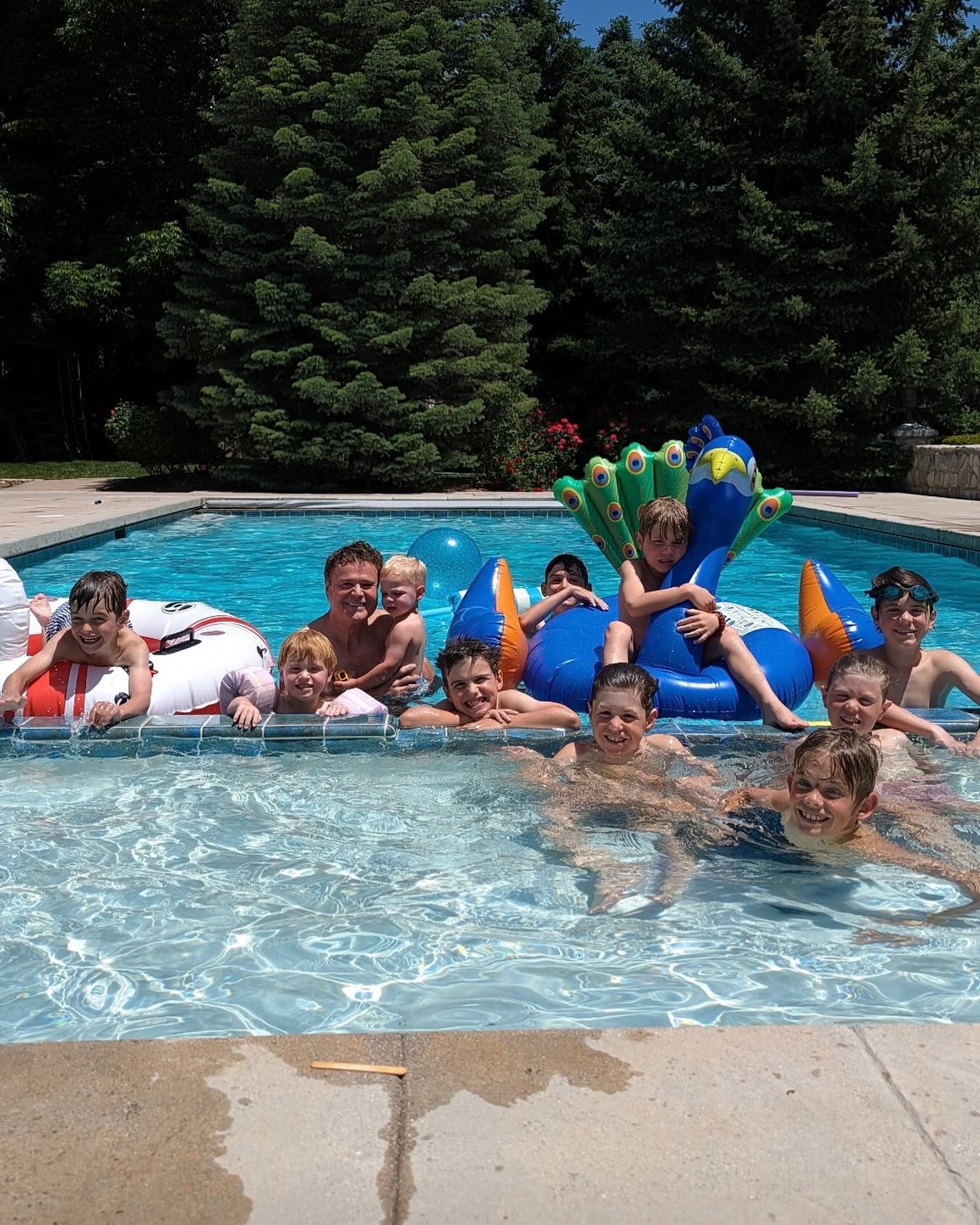 Donny's life as a grandfather has become an important chapter of his personal story, with his family continuing to expand over the years. By January 2021, he and Debbie had welcomed 12 grandchildren, giving them plenty of reasons to celebrate family milestones. | Source: Instagram/donnyosmond