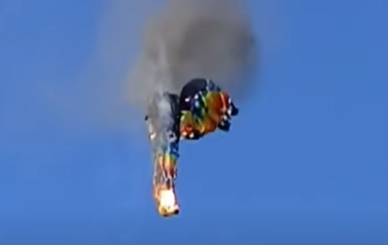 Hot-air balloon plummets down after catching fire mid-flight, dated June 23, 2025 | Source: YouTube/@TODAY