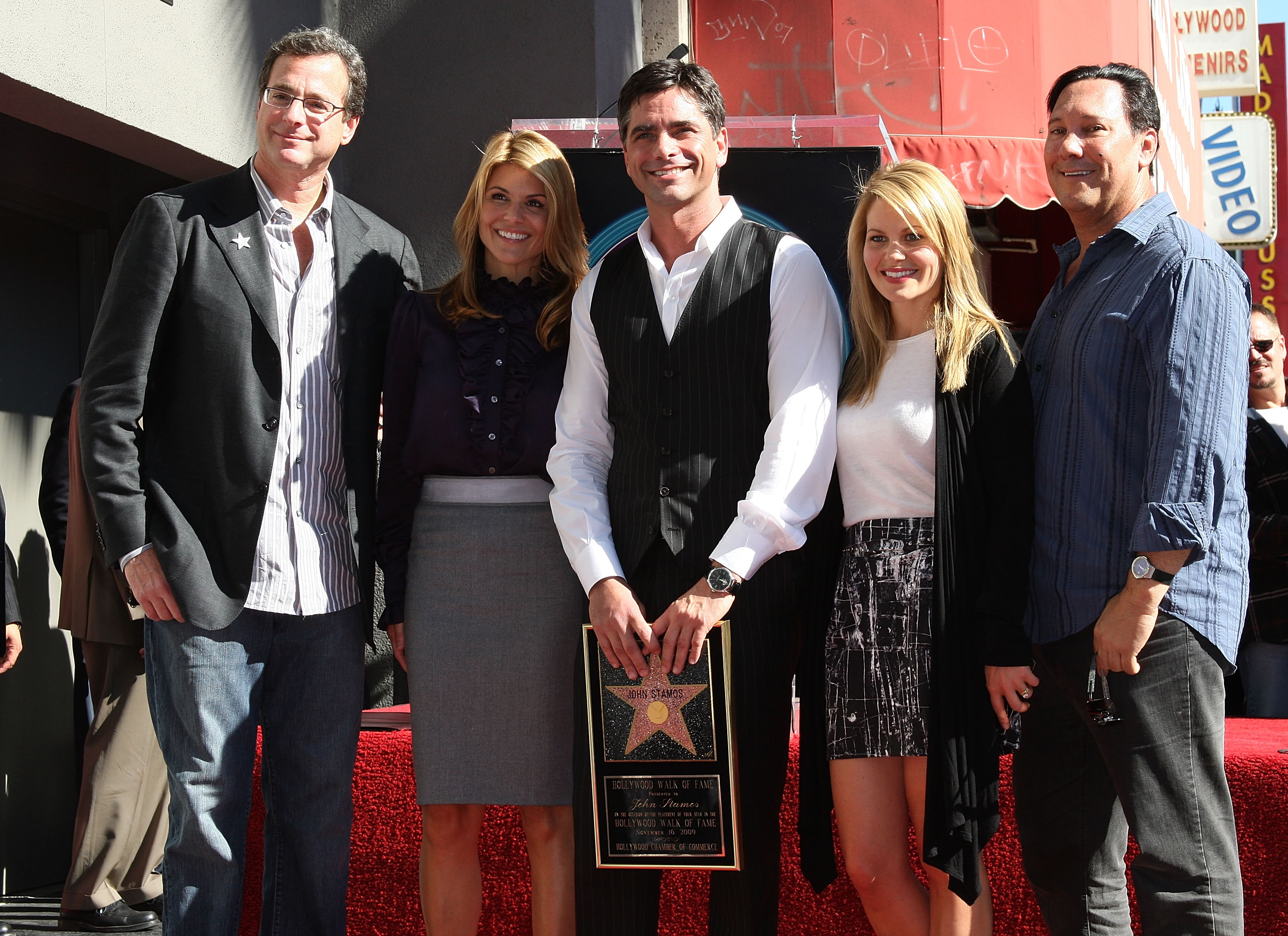 The cast continued celebrating one another's milestones years after "Full House" ended. Moments like this hinted that the television family audiences loved had become a real family behind the scenes. | Source: Getty Images