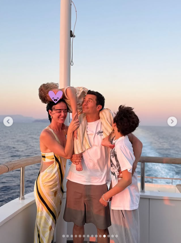 Katy Perry, Orlando Bloom, his son Flynn, and their daughter Daisy, from an Instagram post dated July 9, 2025. | Source: Instagram/orlandobloom