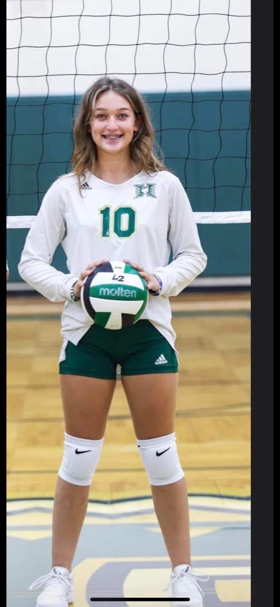 Kaylee Russell in her volleyball uniform, from a post dated December 3, 2025 | Source: Facebook/Rebecca Russell