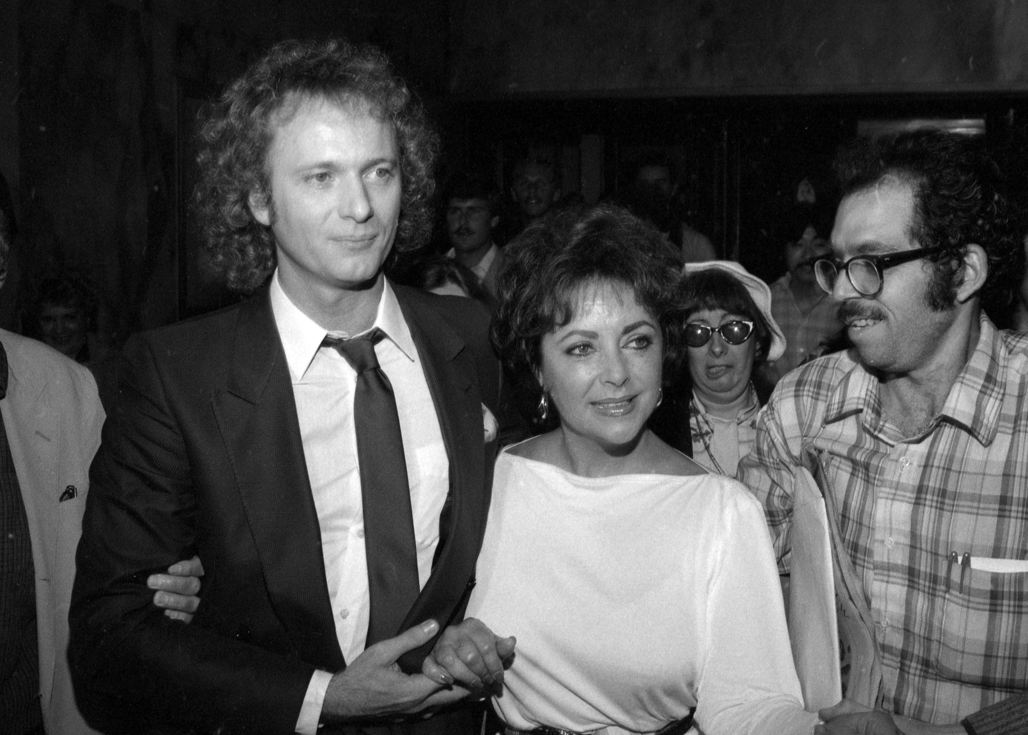 Elizabeth Taylor and Anthony Geary in 1982 | Source: Getty Images