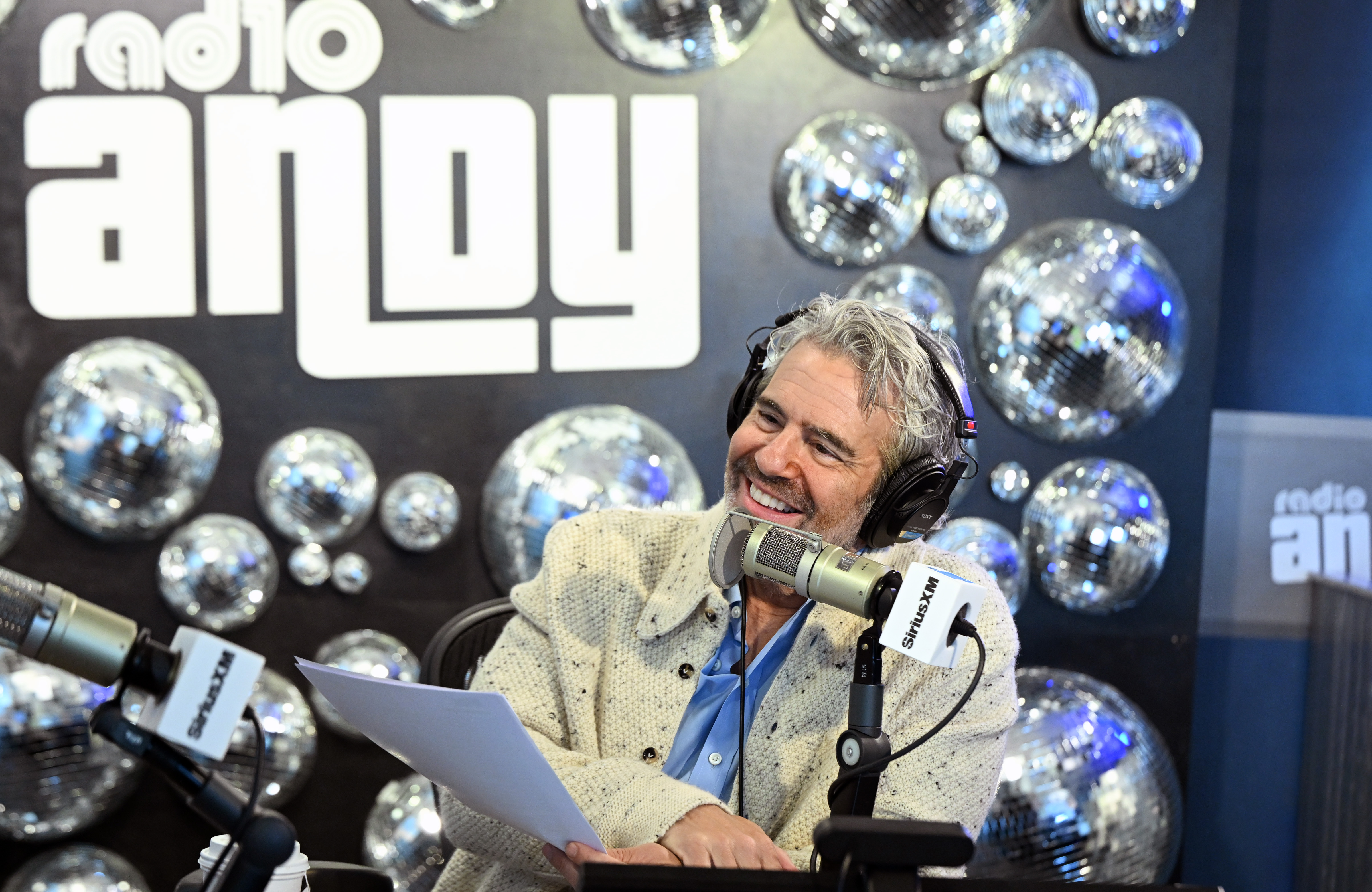 People online were still trying to identify the man beside Andy Cohen when this photo was taken. Days later, Cohen confirmed the relationship and said he had finally met "the person." | Source: Getty Images