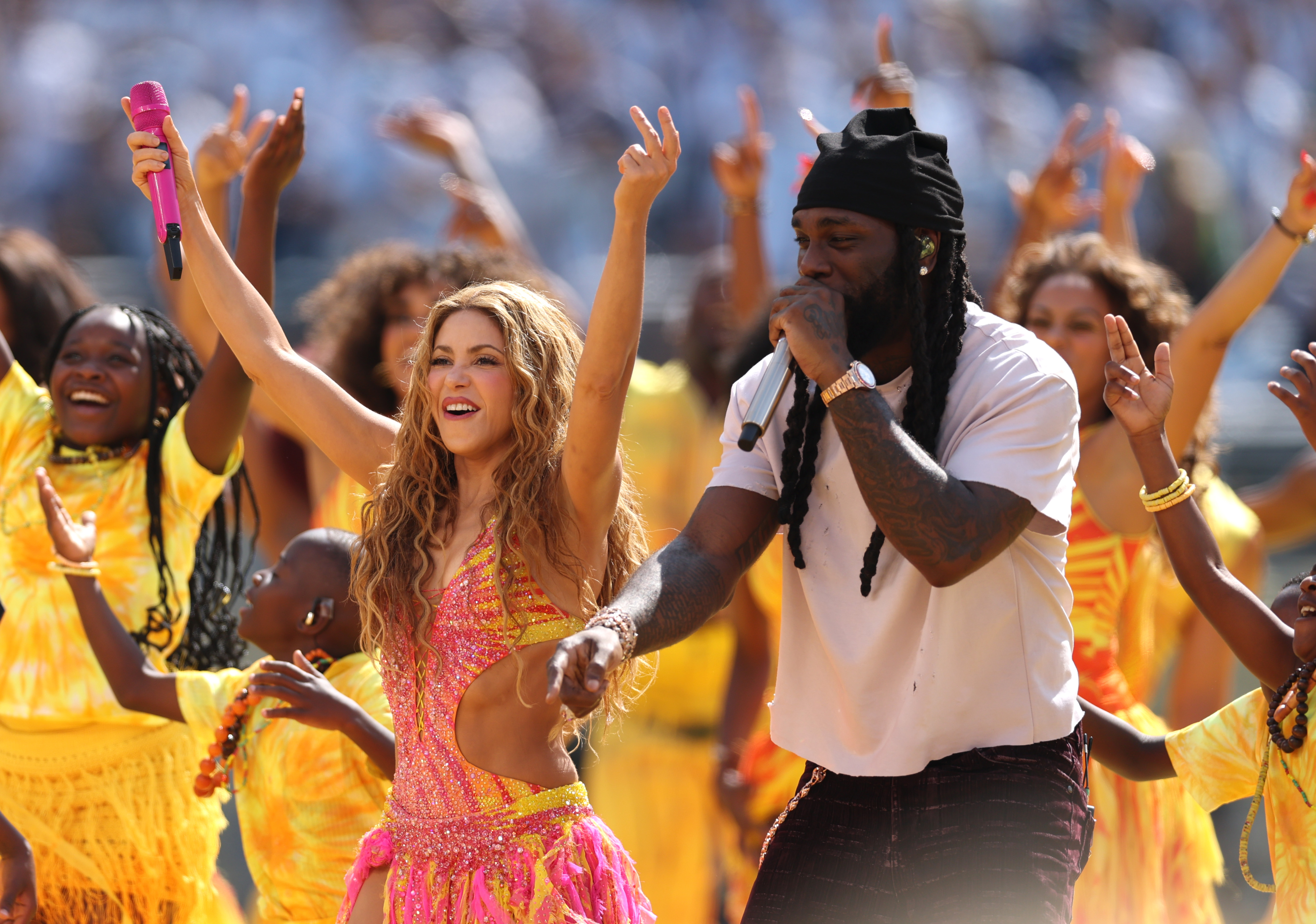 Shakira performs with an ensemble of dancers at New York New Jersey Stadium, bringing the intense, barefoot choreography to the Topps Final Halftime Show that had viewers buzzing online about her unparalleled energy. | Source: Getty Images