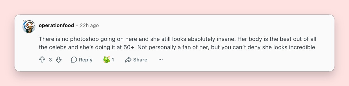 A Reddit commenter praised Jennifer Lopez's appearance and crediting her physique to her discipline rather than Photoshop. | Source: Reddit/r/popculturechat