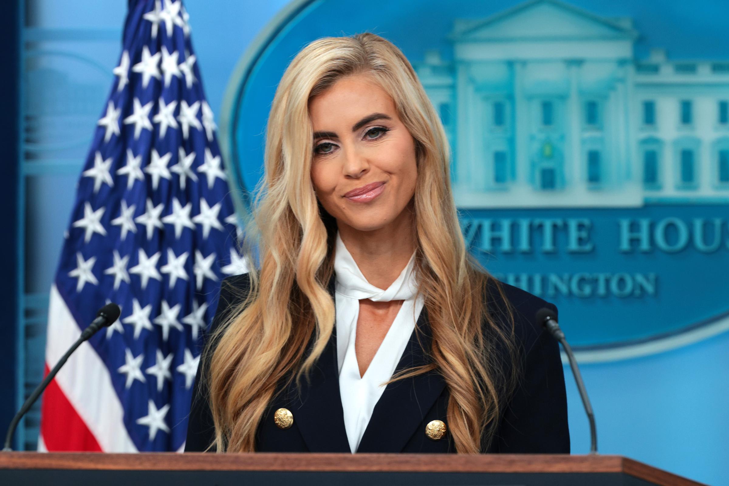 Before entering the White House press office, Zacharia had already worked in conservative media and appeared regularly as a political commentator. | Source: Getty Images.