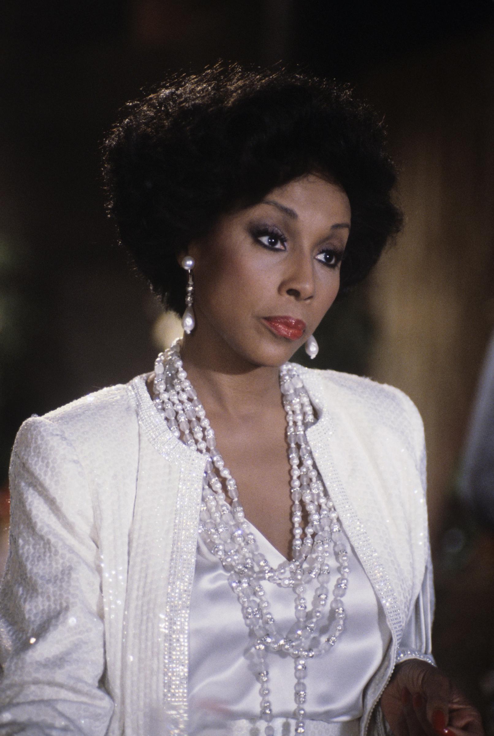 Diahann Carroll filming "Dynasty" in 1984. | Source: Getty Images