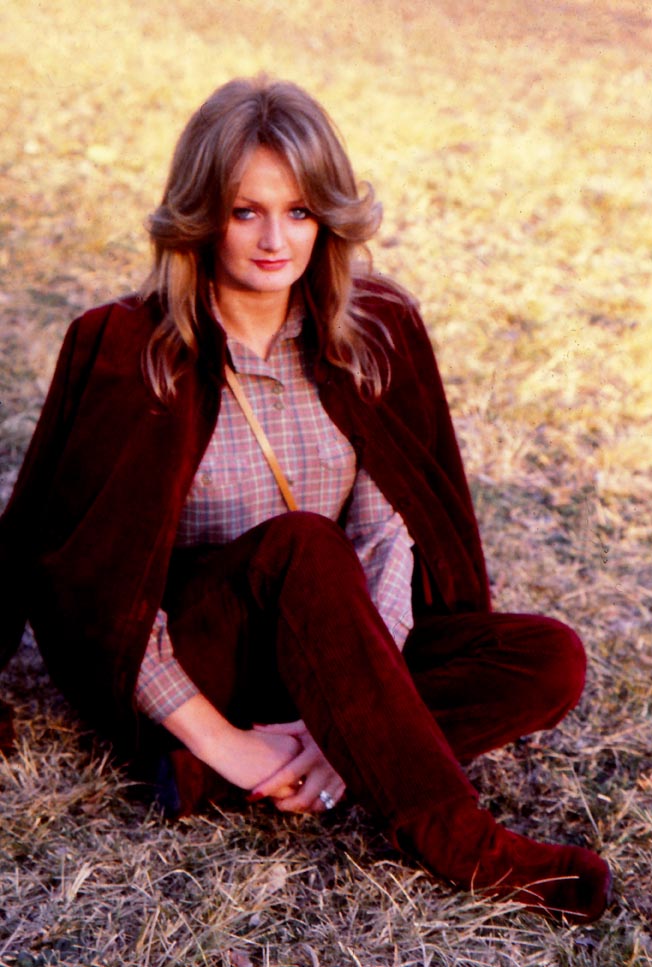 She remained ill and was placed in a coma in May 2026. In this photo, she posed for a portrait in 1980, in Madrid, Spain. | Source: Getty Images