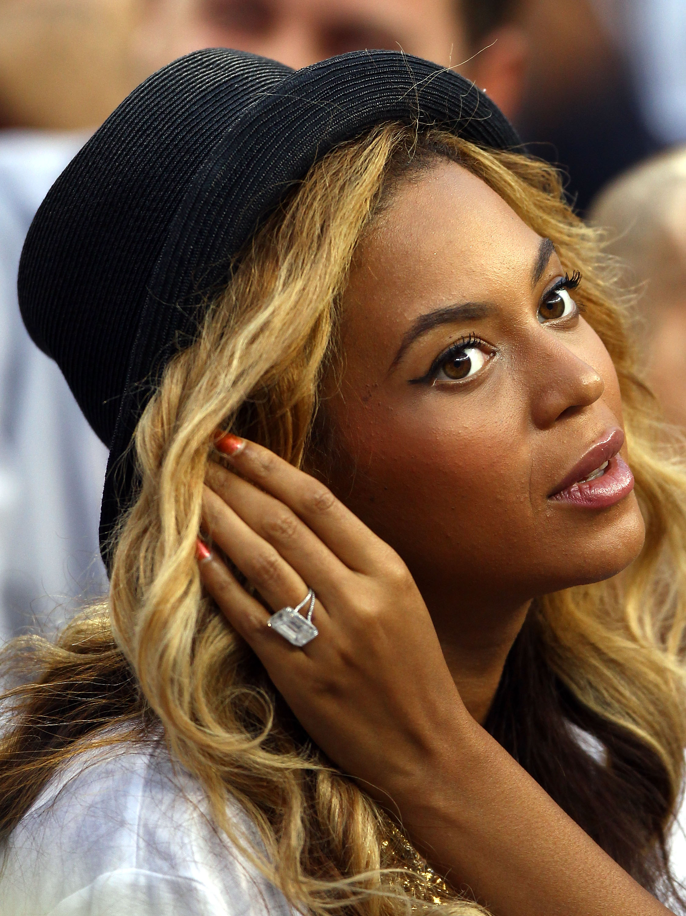 Beyoncé shows off her engagement ring in 2011. The flawless diamond is estimated to be worth between $5.9 million and $6.6 million (£4.5 million–£5 million).