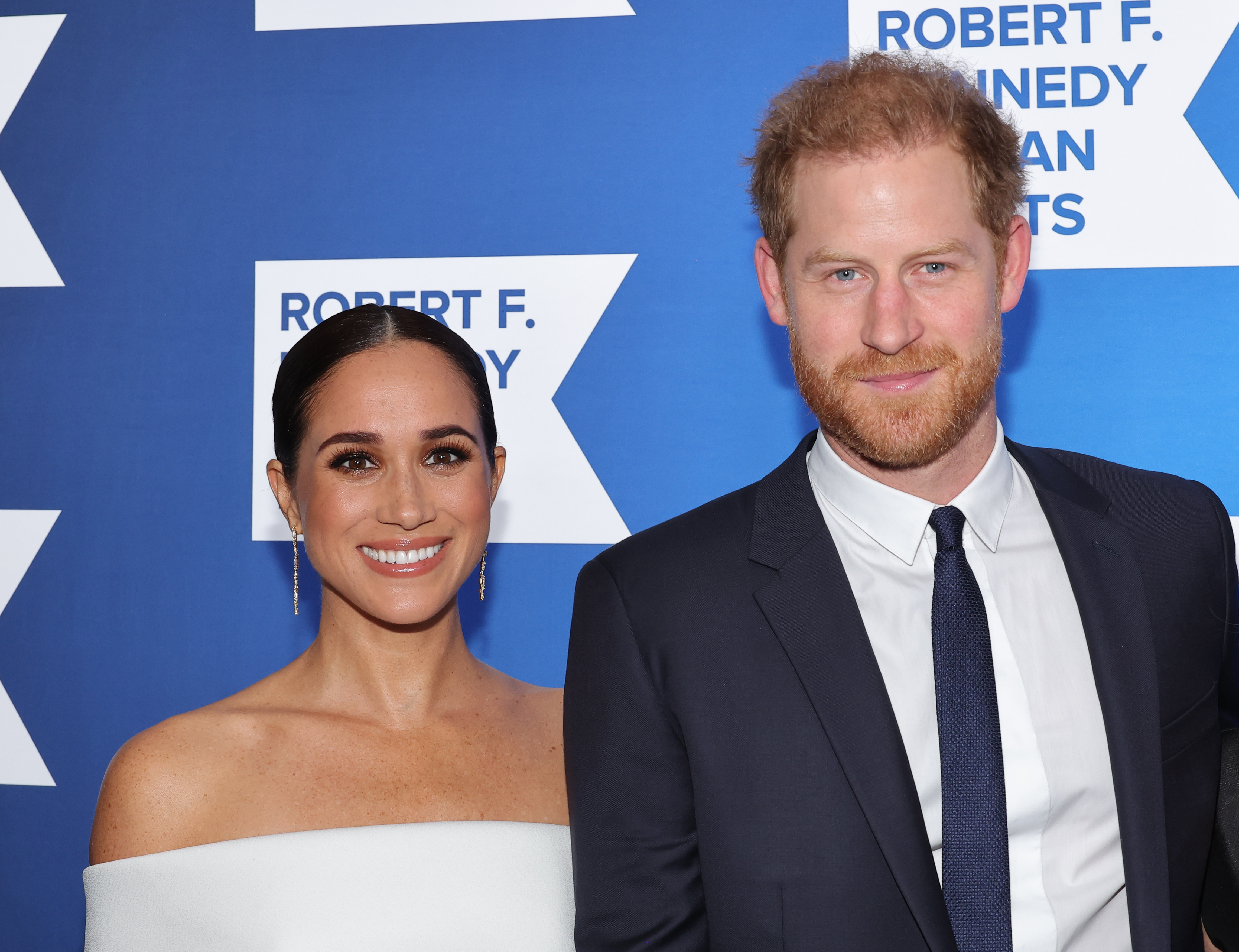 Meghan, Duchess of Sussex, and Prince Harry, Duke of Sussex, at the 2022 Robert F. Kennedy Human Rights Ripple of Hope Gala on December 6 in New York. | Source: Getty Images