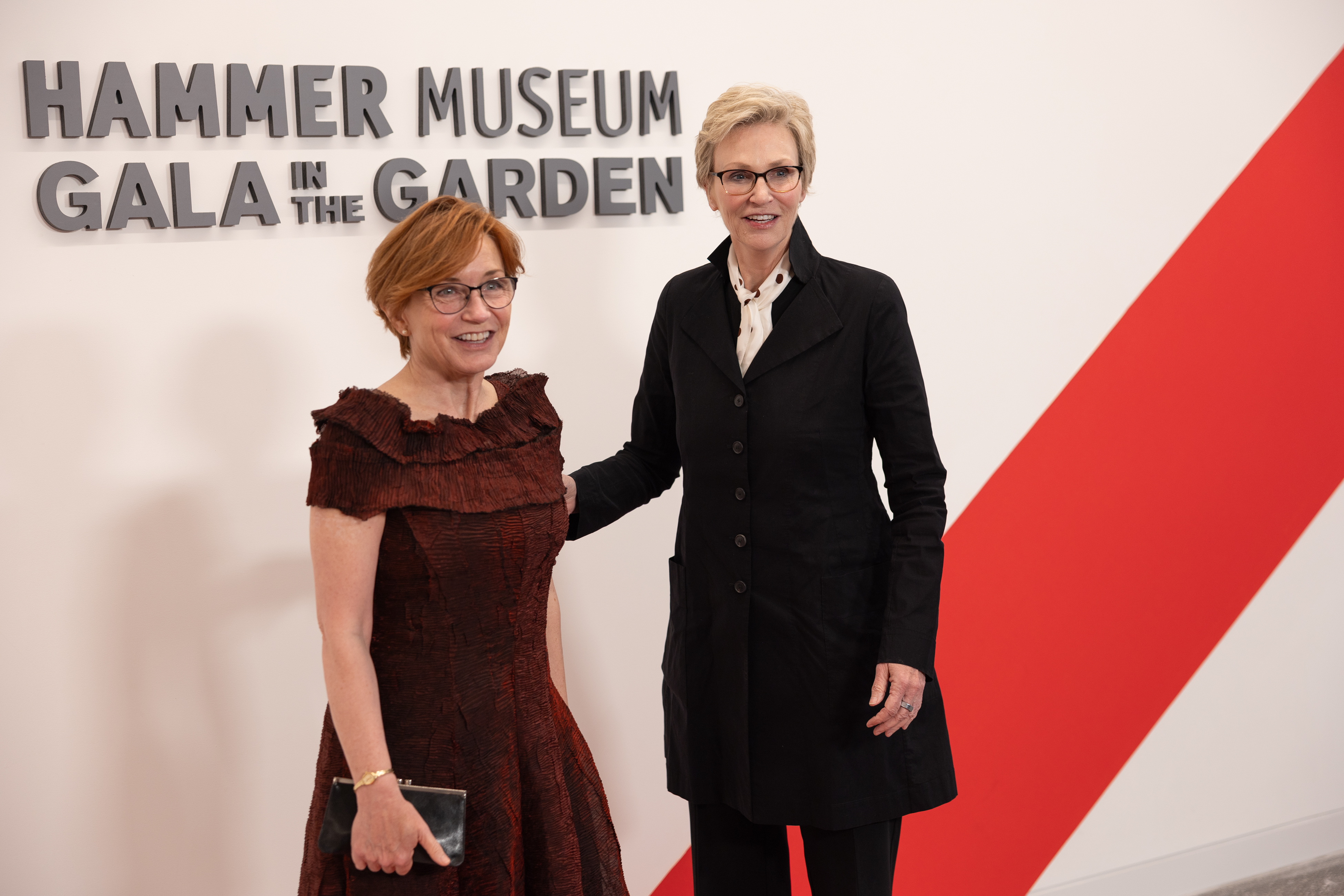 Jennifer Cheyne and Jane Lynch attend the 19th Annual Hammer Museum Gala on May 4, 2024, in Westwood. | Source: Getty Images