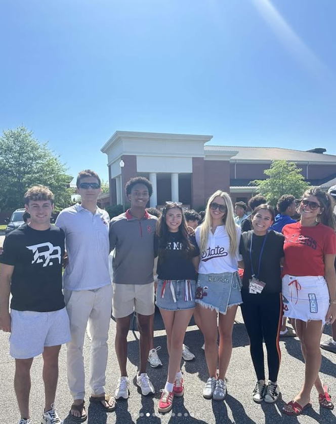 Nolan Wells is pictured with friends at a school event. As the family prepares for his funeral, his mother has invited Nolan's friends to attend and encouraged them to stay strong and take care of their mental health. | Source: Instagram/nolanwellss