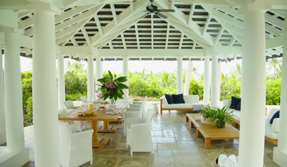 Open-air passageways connect the residence's eight distinct pavilions. The design reflects the couple's wish to spend more time feeling connected to the outdoors. | Source: YouTube/Architectural Digest