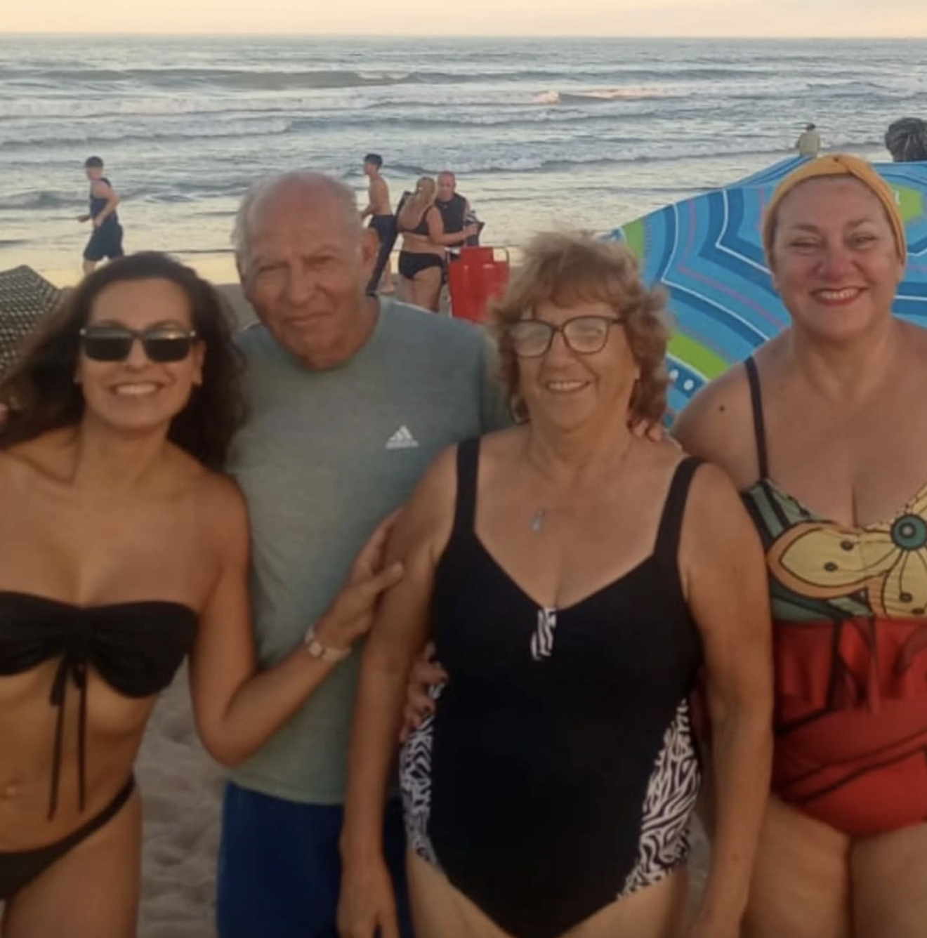 Laura Fernanda Leguizamón is pictured with her family members in a photo shared on March 1, 2025 | Source: Facebook/laura.leguizamon.1044
