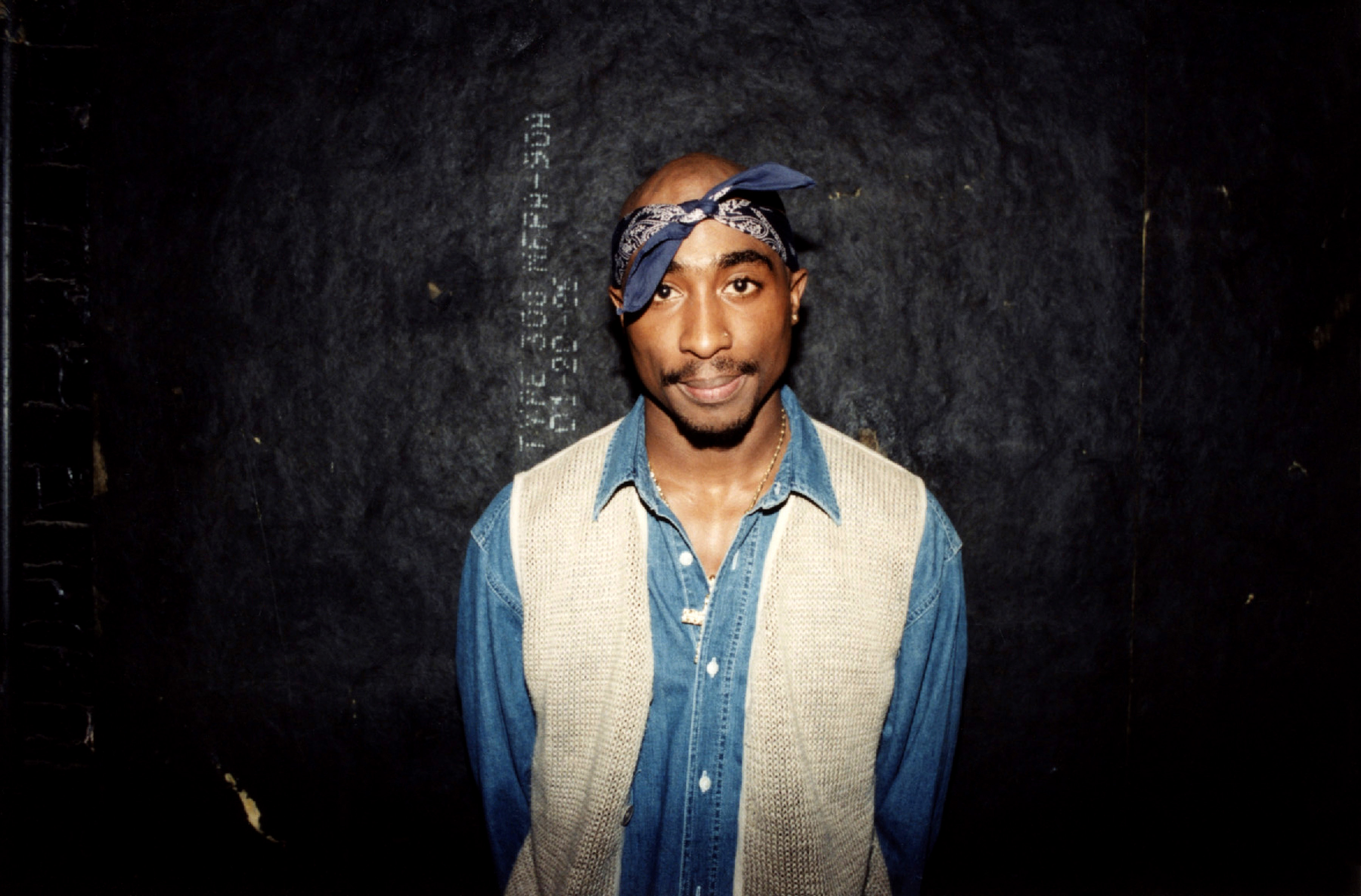 Tupac made under a hundred thousand dollars and felt that he and Janet should be treated as equals. | Source: Getty Images