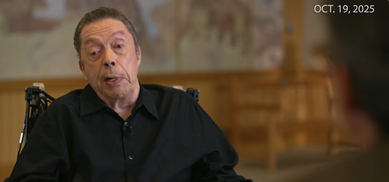 Tim Curry during his October 2025 interview with Ben Mankiewicz, where he reflected on his childhood, career and the profound influence of his father. | Source: YouTube/CBS Sunday Morning