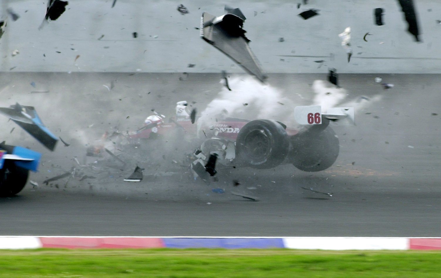 Alex Zanardi's damaged racing car following his accident during the CART FedEx Championship Series at the Euro Speedway in Klettwitz, Germany, on September 15, 2001. | Source: Getty Images